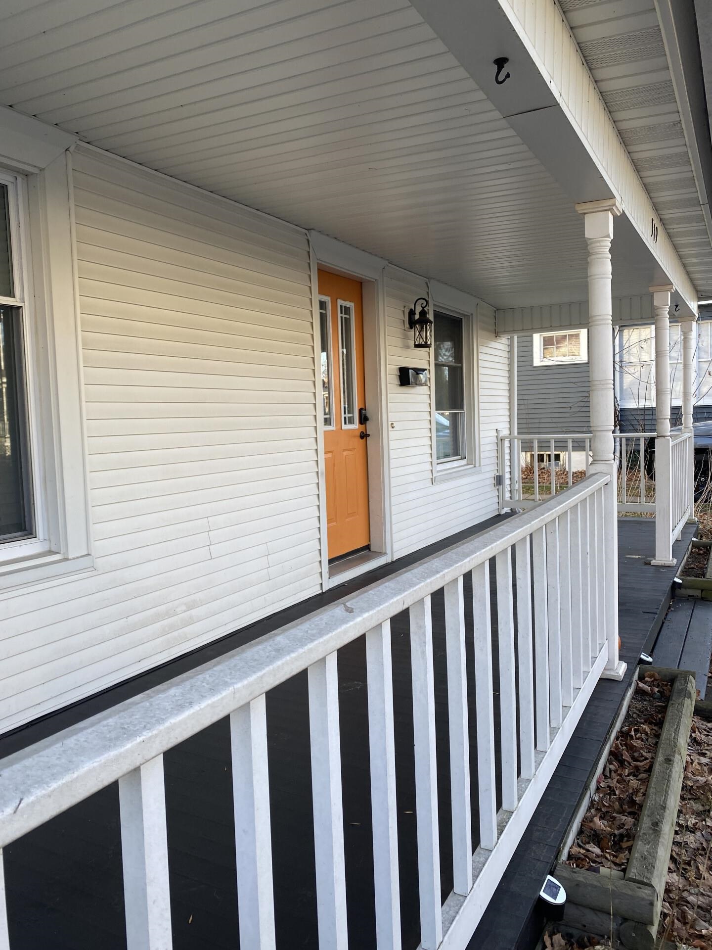 319 Lincoln Avenue Property Photo 12