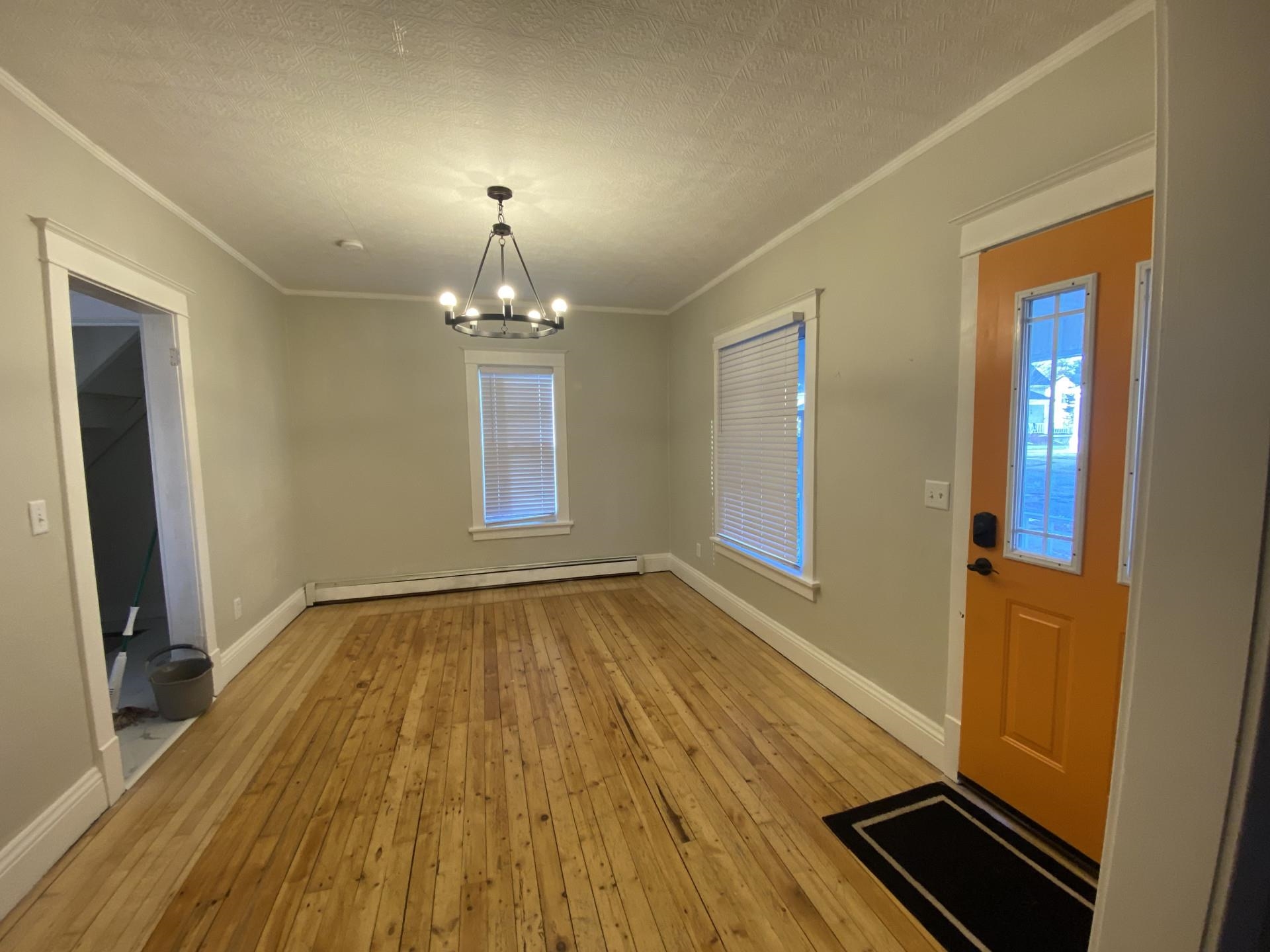 319 Lincoln Avenue Property Photo 13