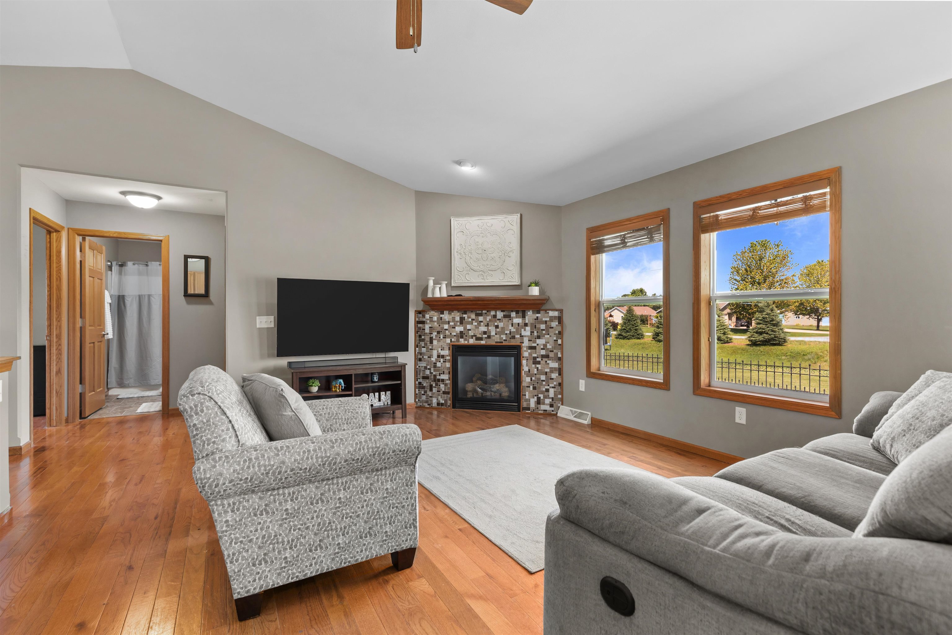 3120 Darlington Place Property Photo 8