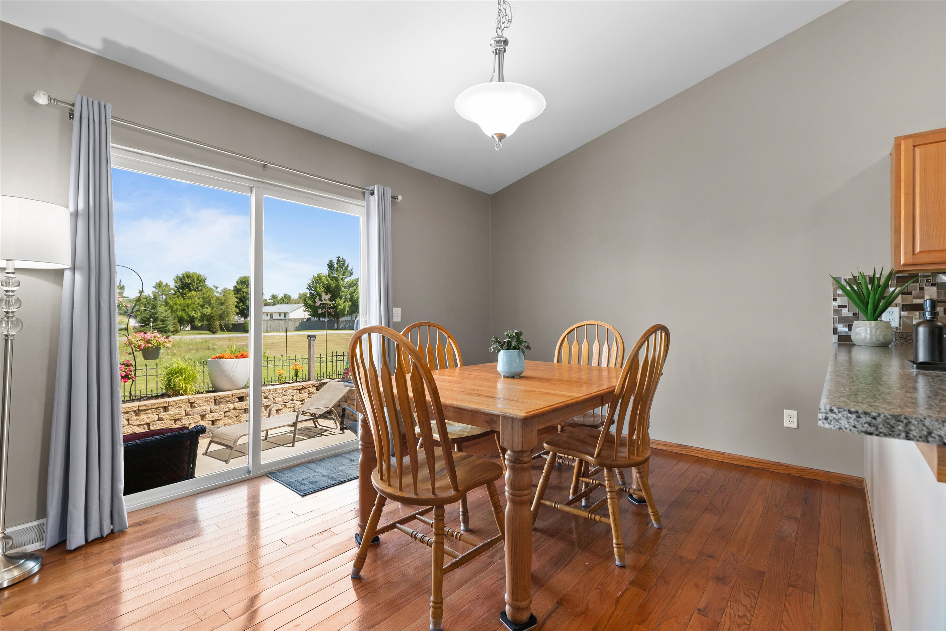3120 Darlington Place Property Photo 14