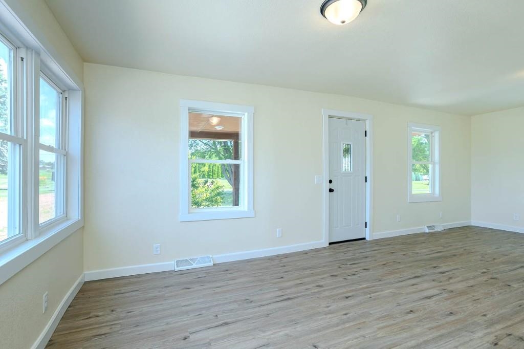 575 County Road N Property Photo 11