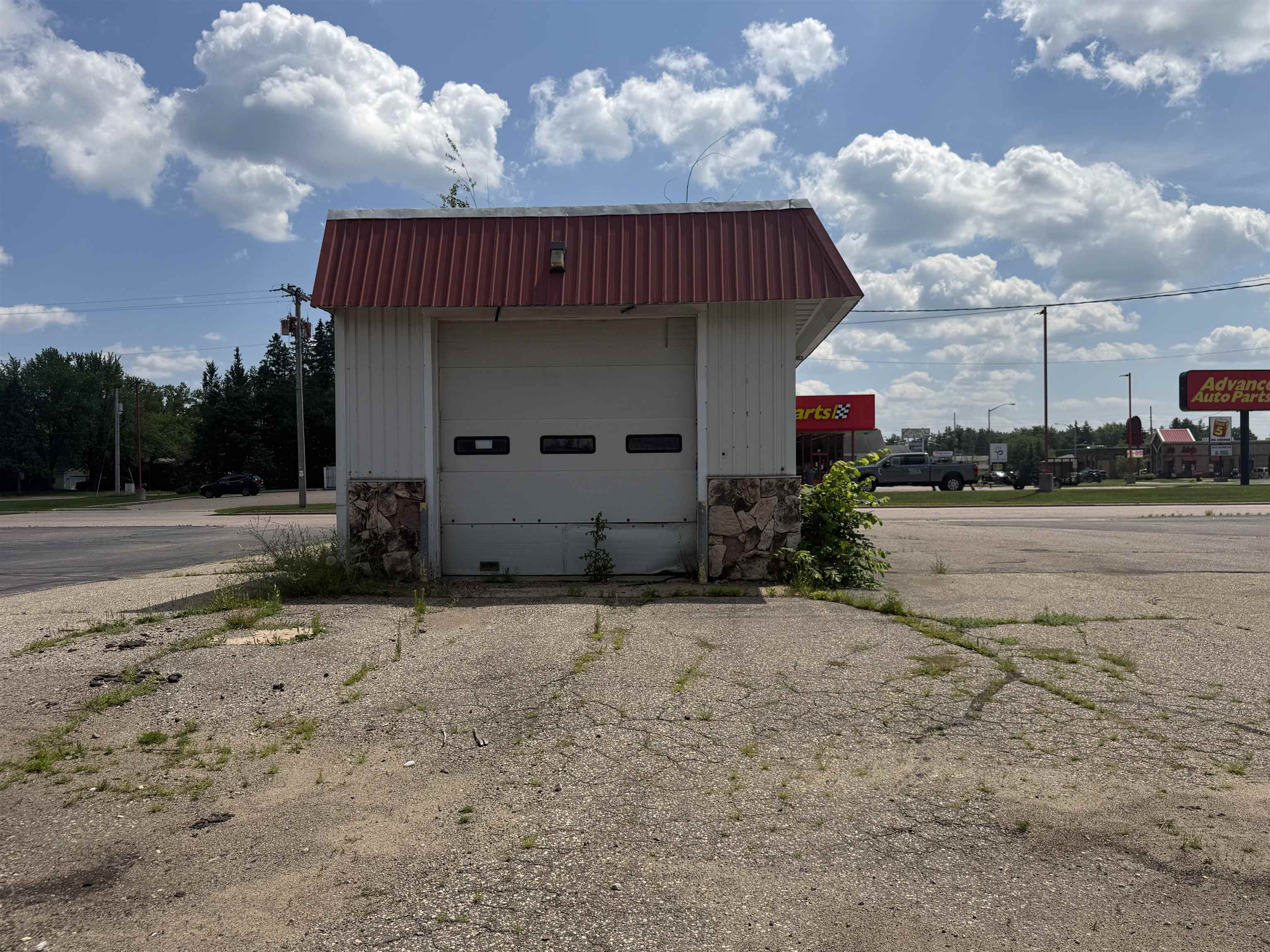 2961 S 8th Street Property Photo 4