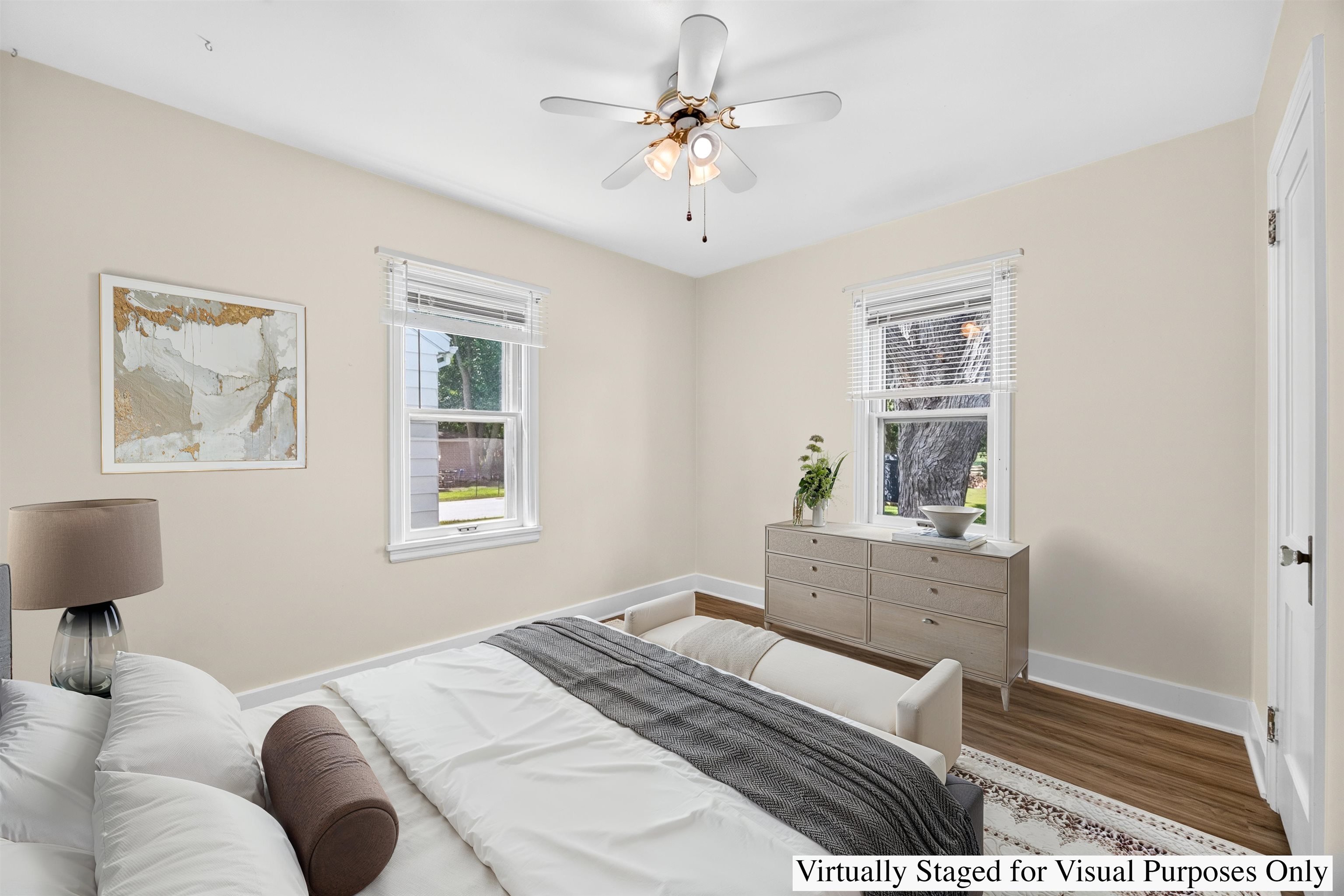 2256 Fourth Avenue Property Photo 3