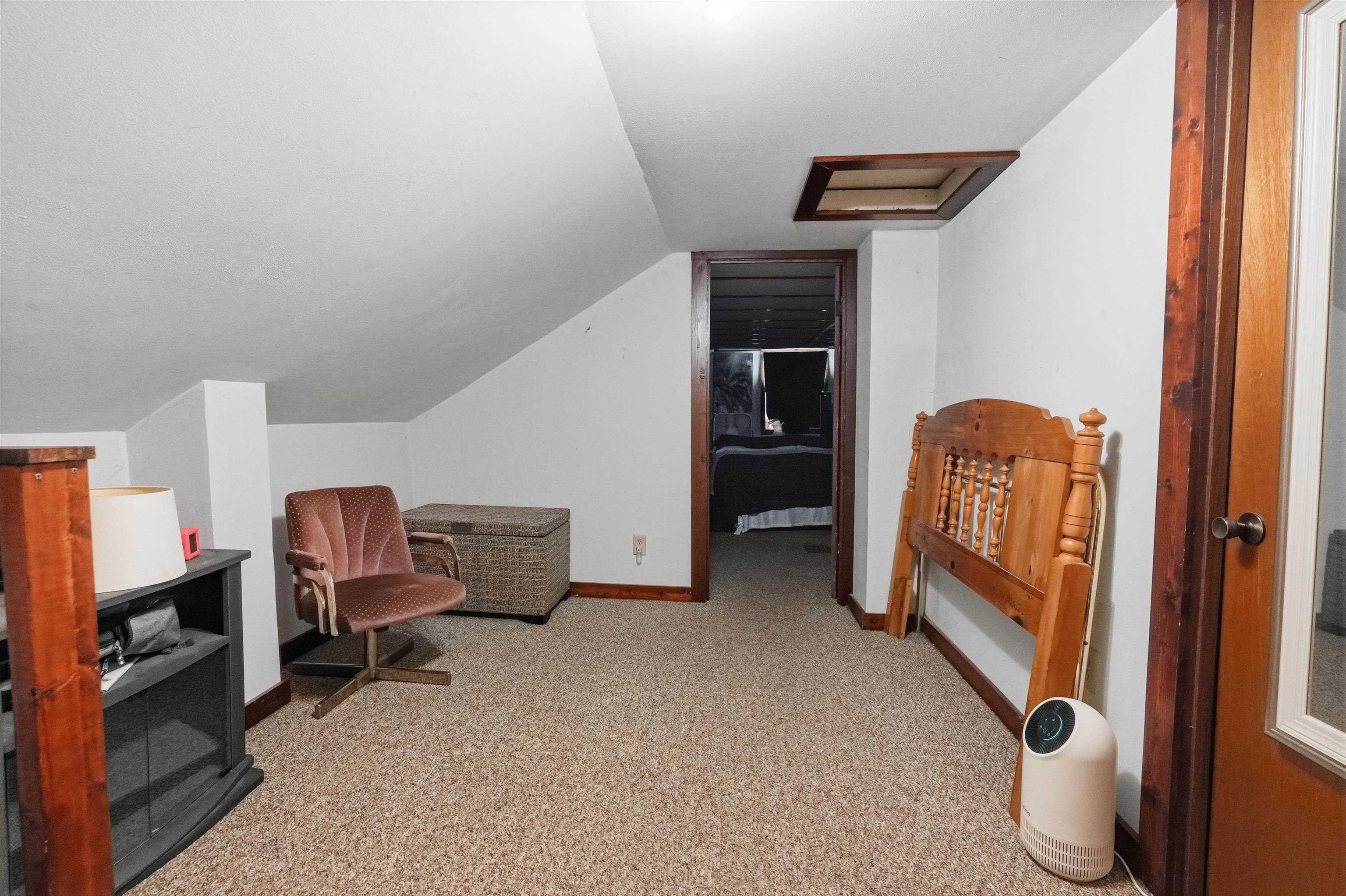 120 N Main Street Property Photo 7