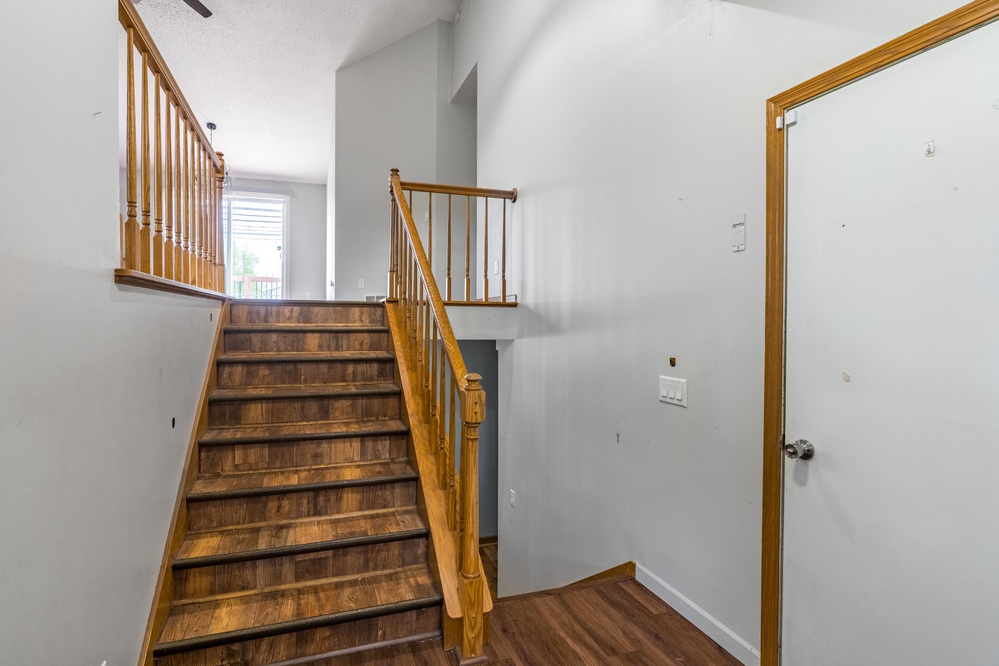 2104 Meadow Drive Property Photo 8