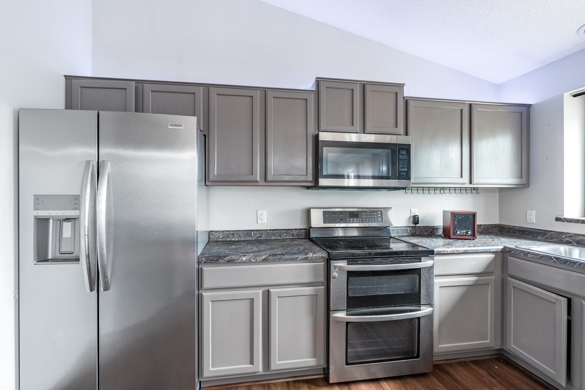 2104 Meadow Drive Property Photo 16