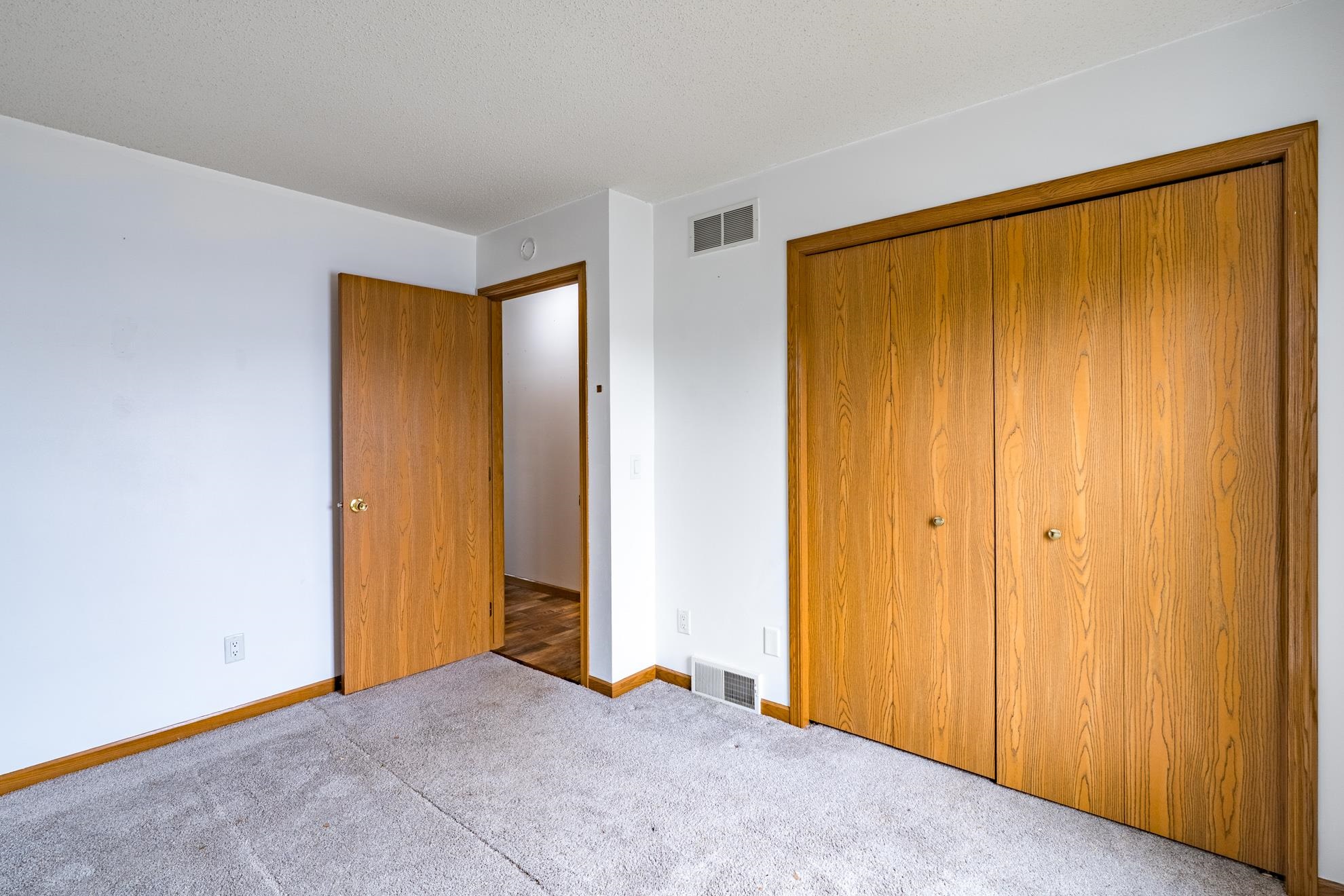 2104 Meadow Drive Property Photo 20