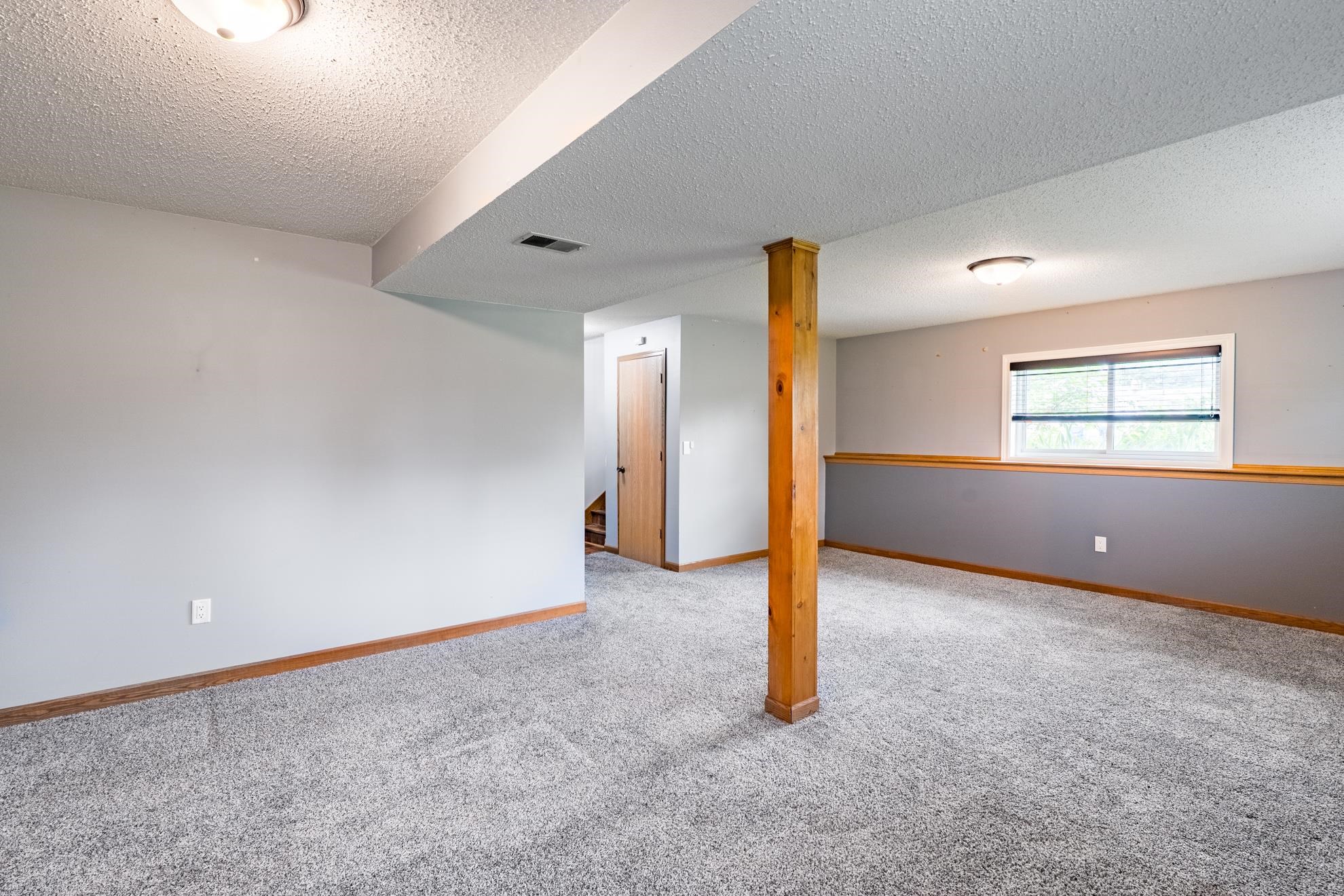2104 Meadow Drive Property Photo 30
