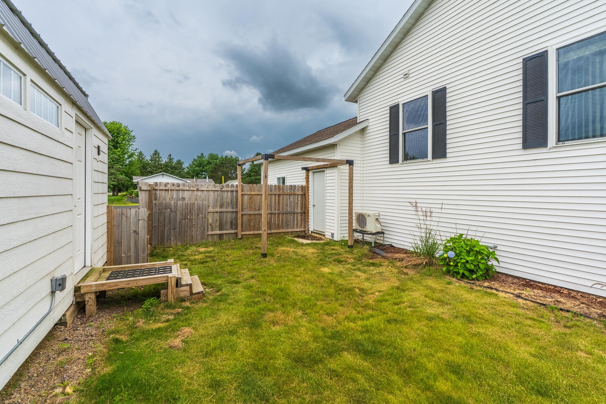 2104 Meadow Drive Property Photo 42