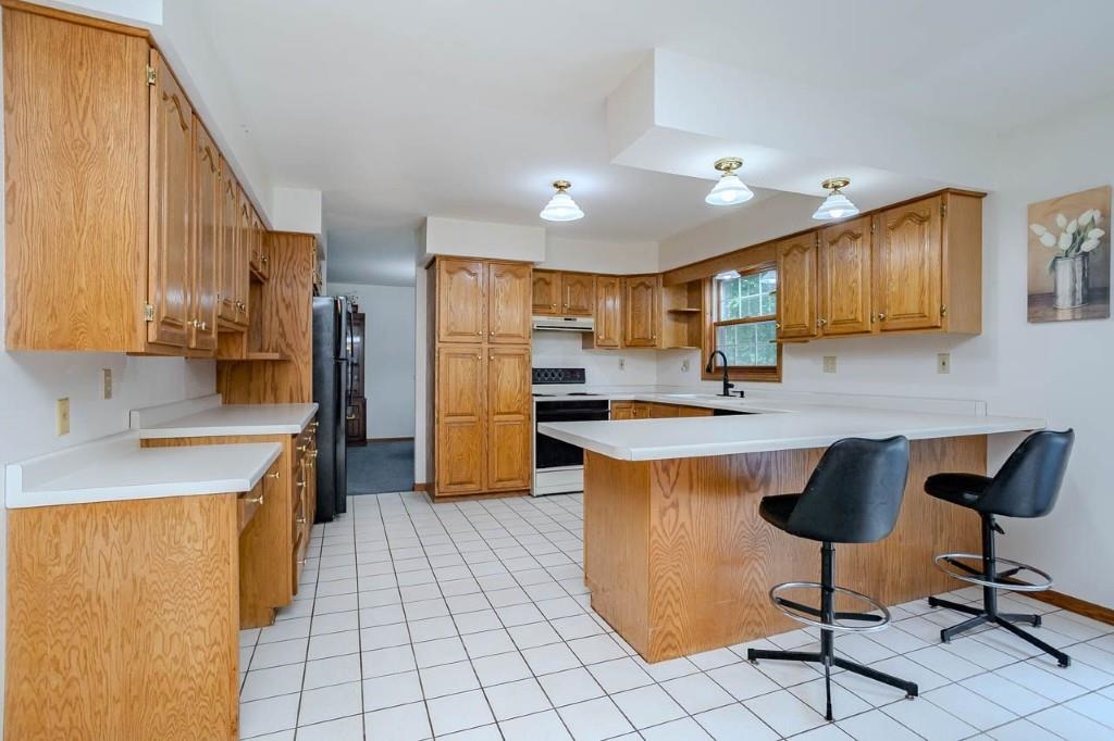 413 S Emerald Drive Property Photo 12
