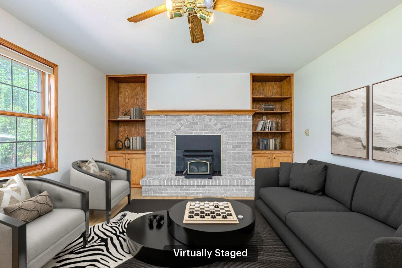 413 S Emerald Drive Property Photo 22