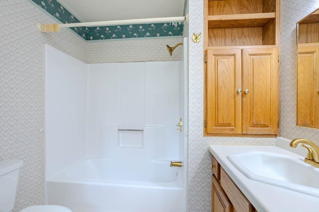 413 S Emerald Drive Property Photo 32