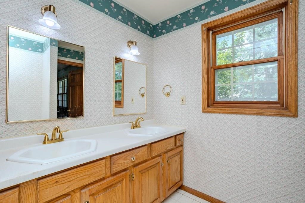 413 S Emerald Drive Property Photo 33
