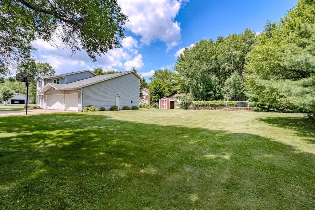 413 S Emerald Drive Property Photo 55