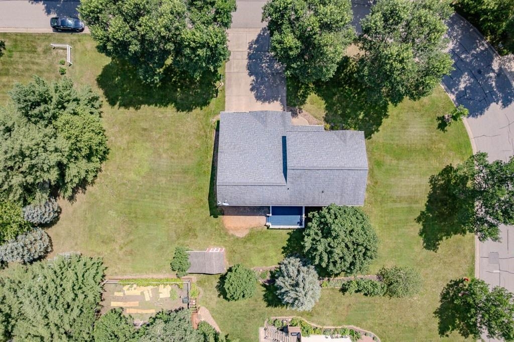 413 S Emerald Drive Property Photo 59