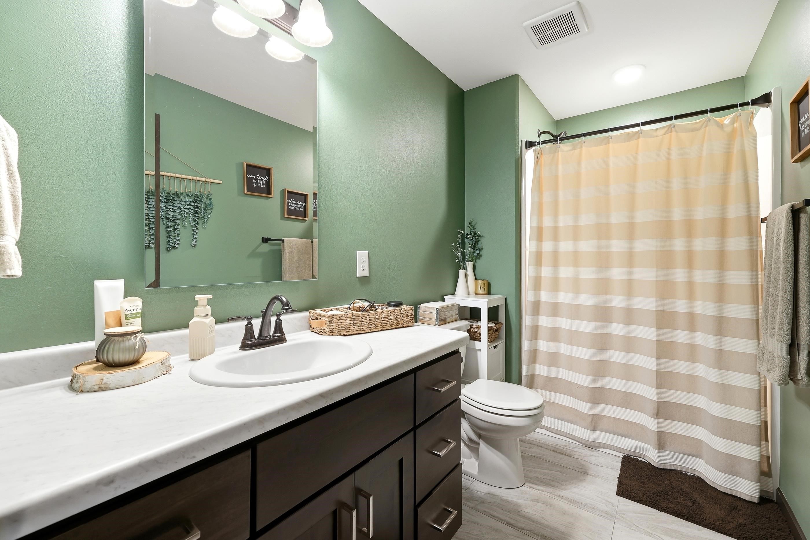 2375 Chesterfield Drive Property Photo 39