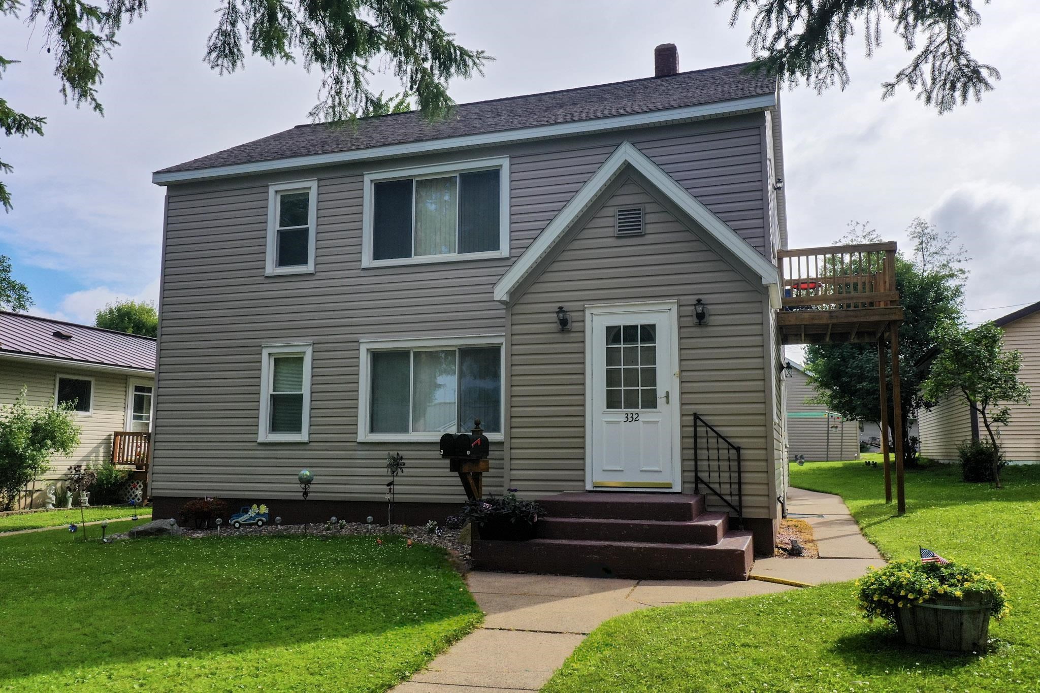 332 S Third Street Property Photo 16