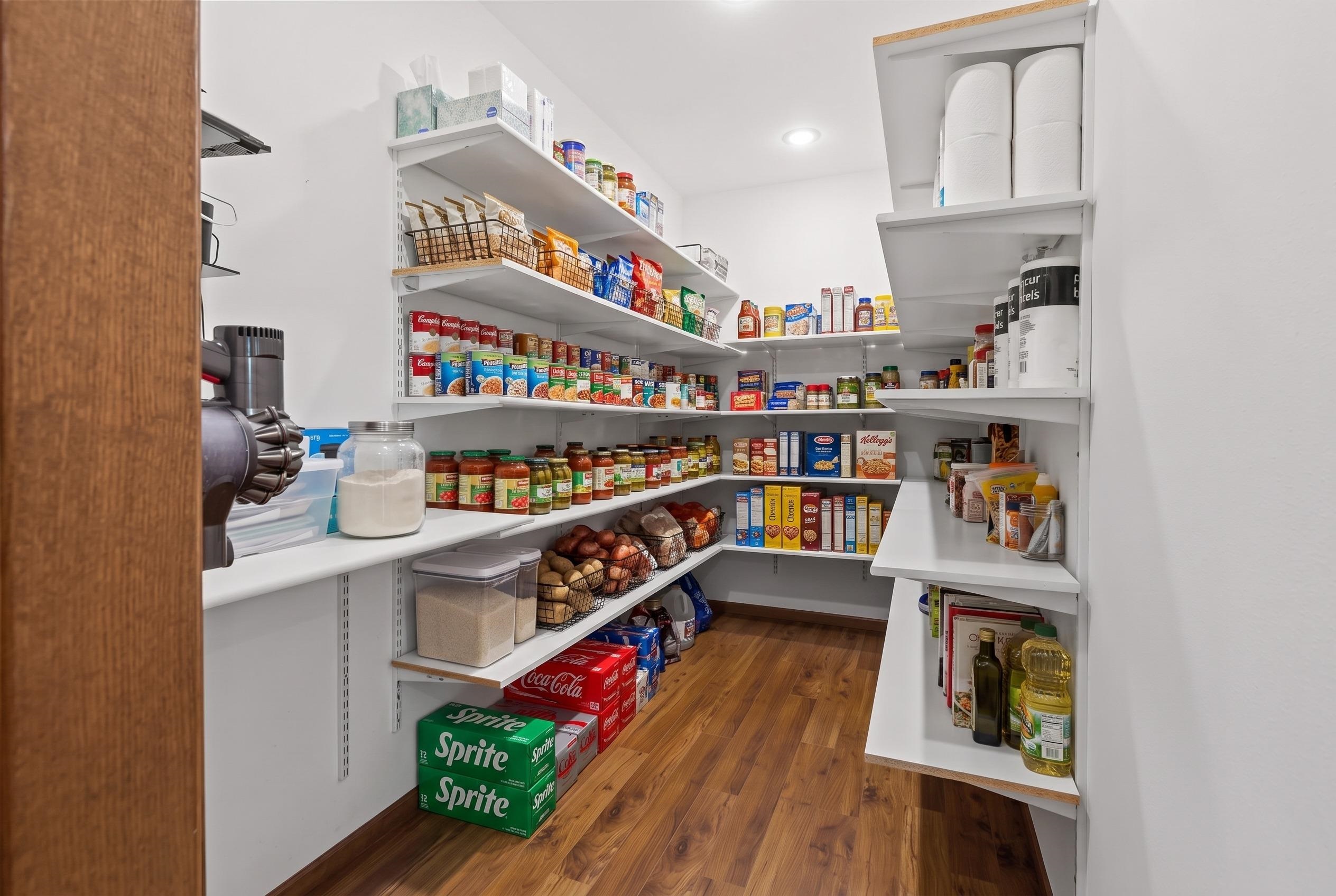 1510 Klevene Circle Property Photo 10
