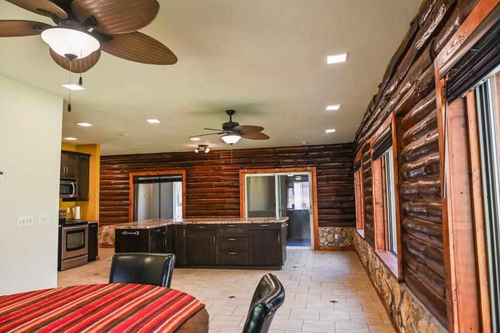 1503 County Road Q Property Photo 12