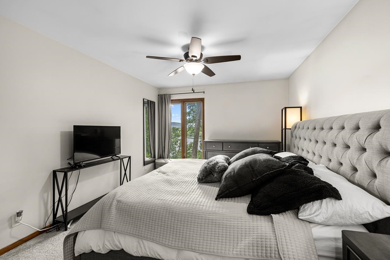 1212 Grand Avenue Property Photo 18
