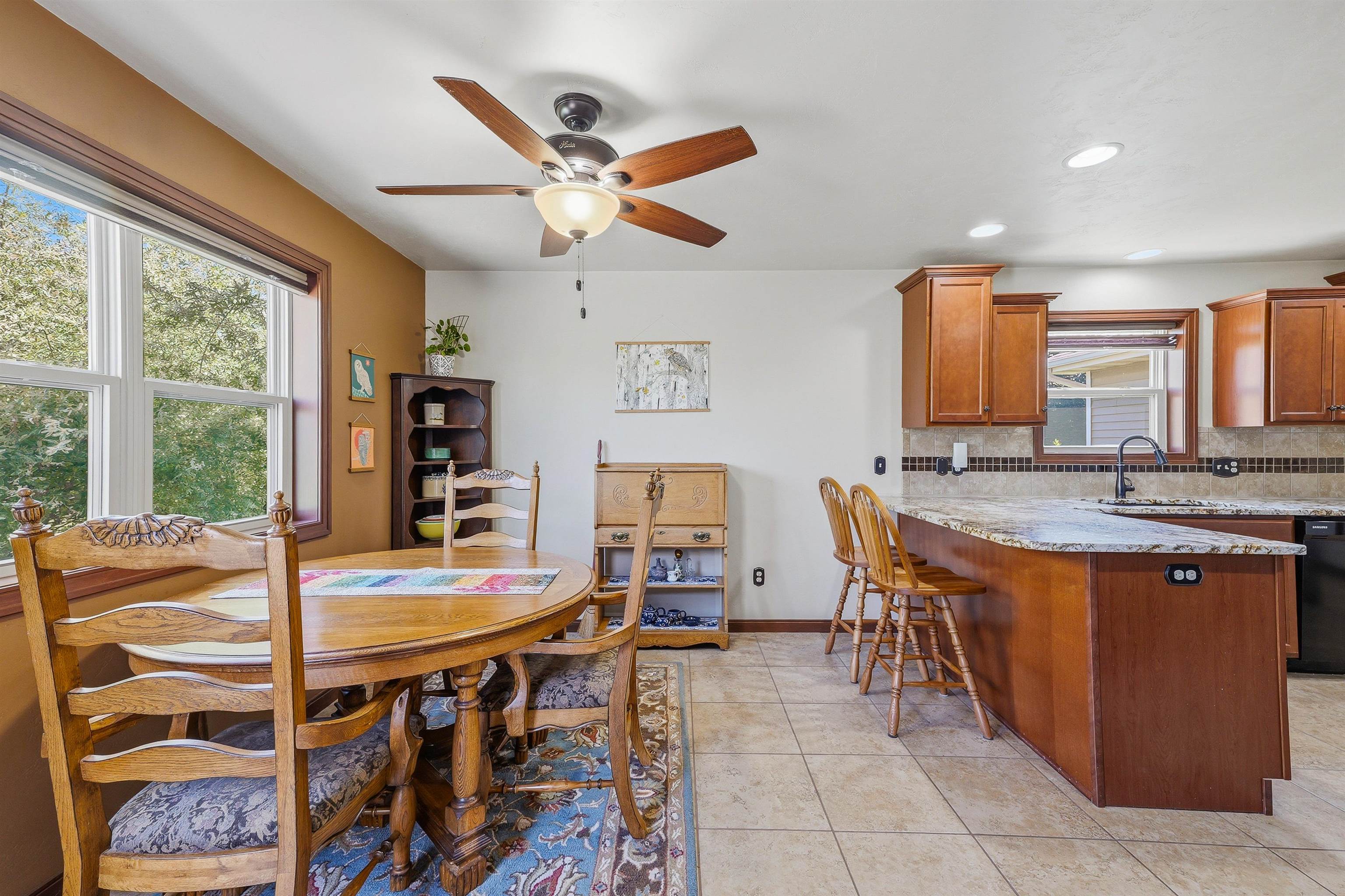 1429 Plains Avenue Property Photo 9