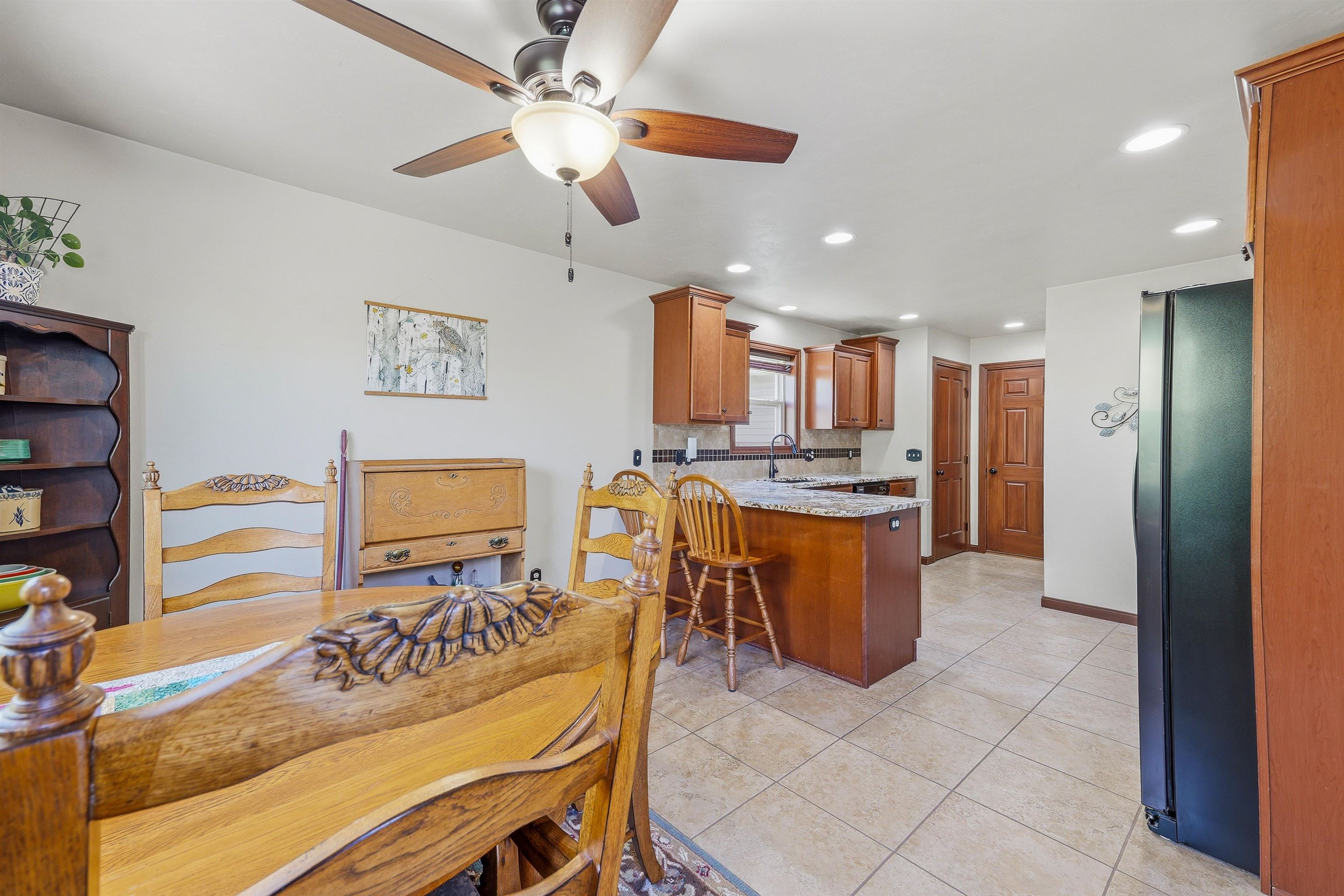 1429 Plains Avenue Property Photo 10