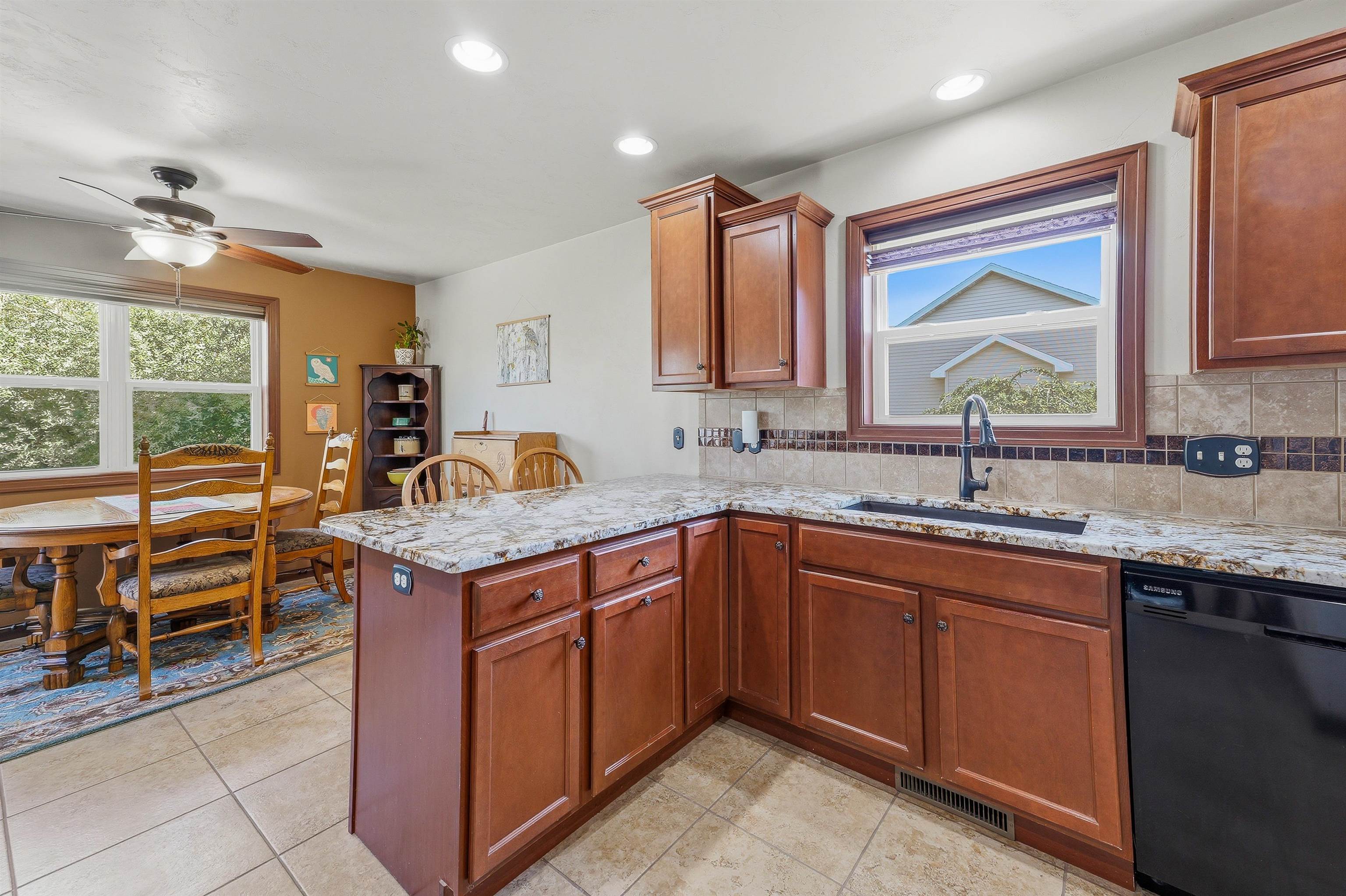 1429 Plains Avenue Property Photo 15