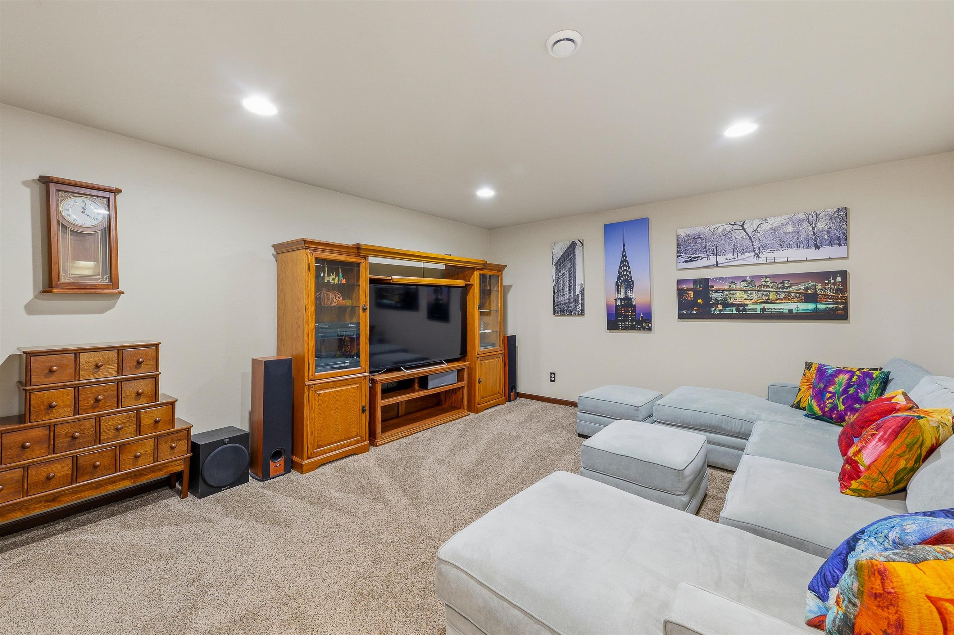 1429 Plains Avenue Property Photo 25