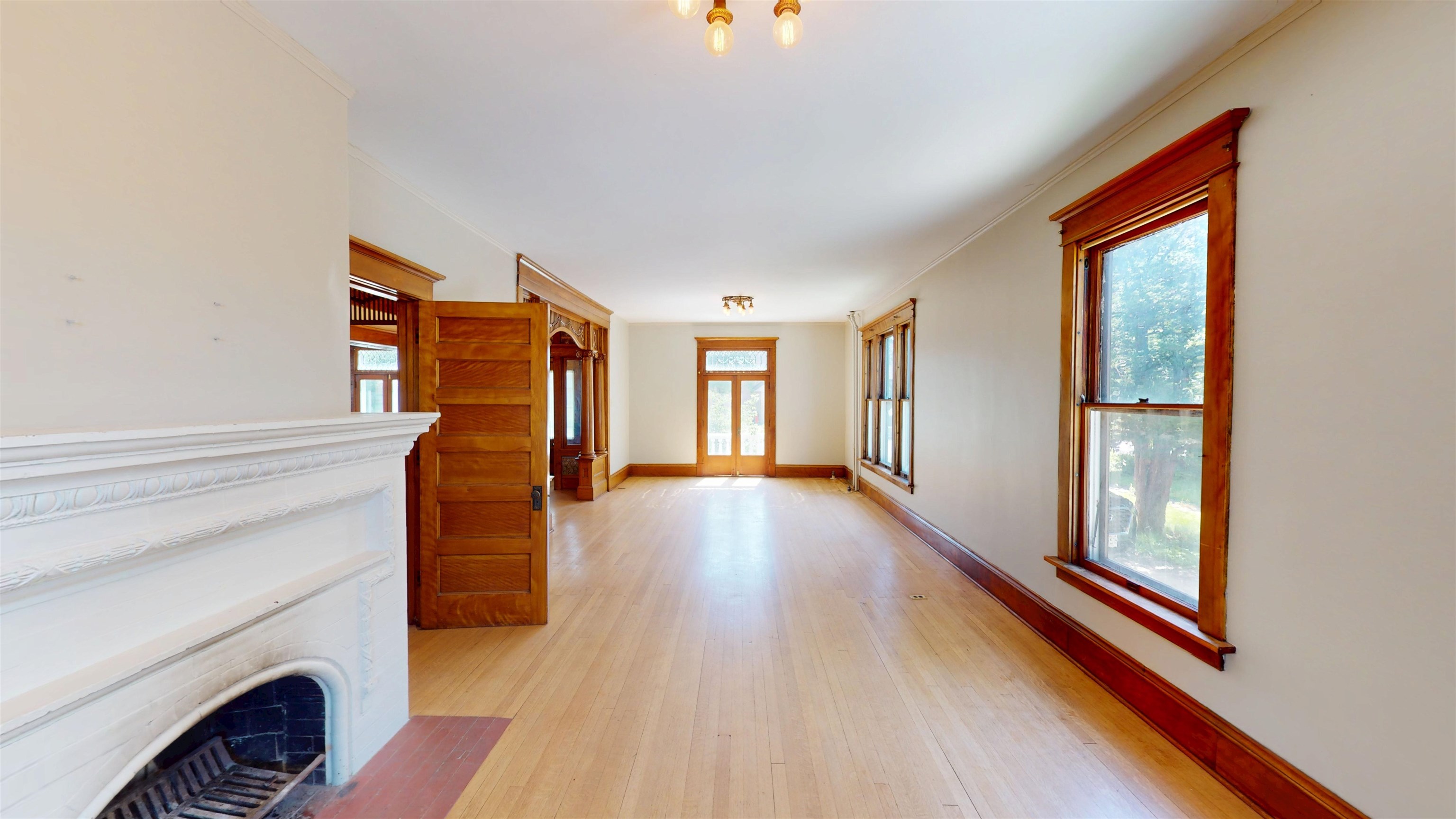 208 S Cherry Avenue Property Photo 17