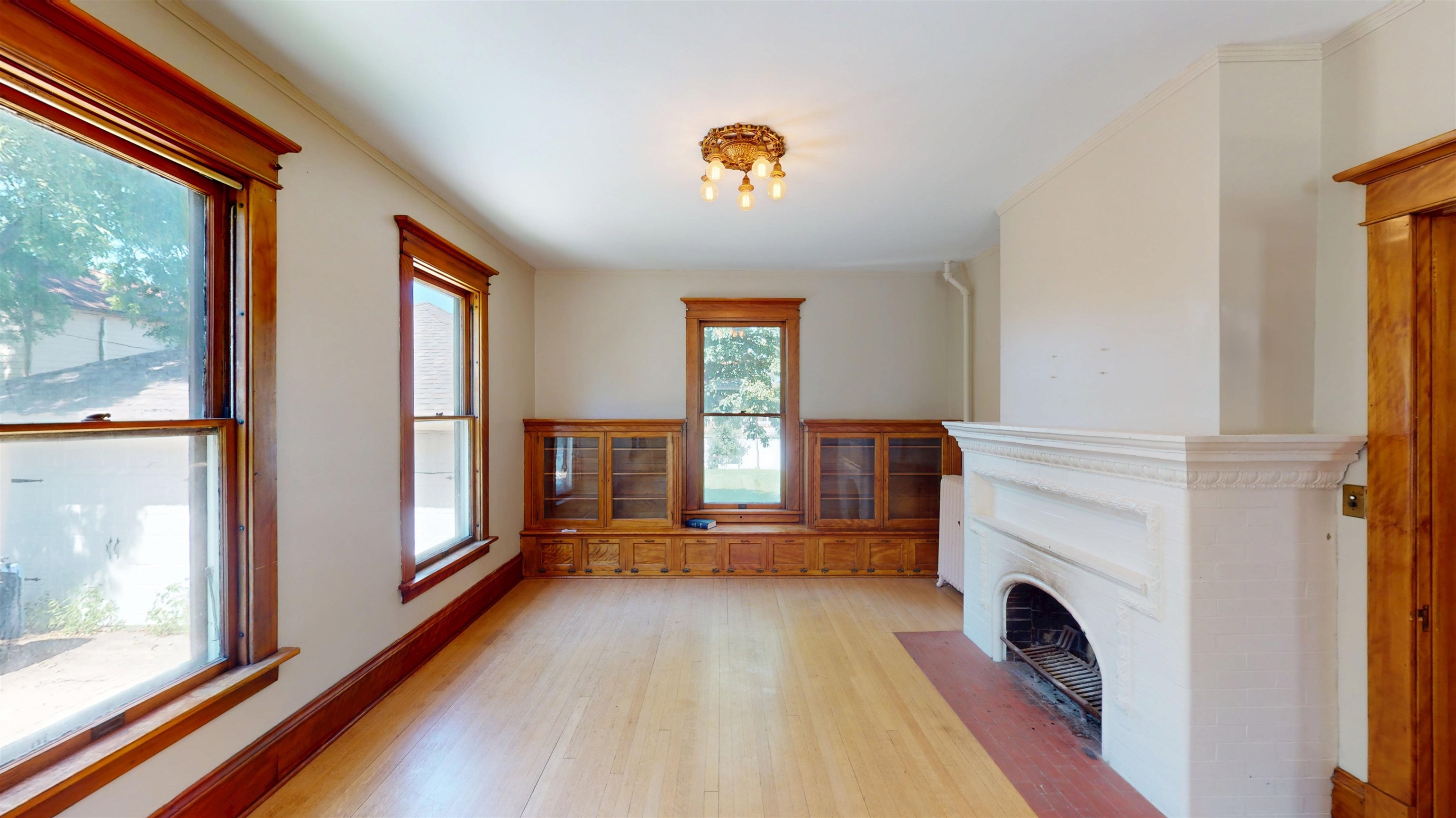 208 S Cherry Avenue Property Photo 18