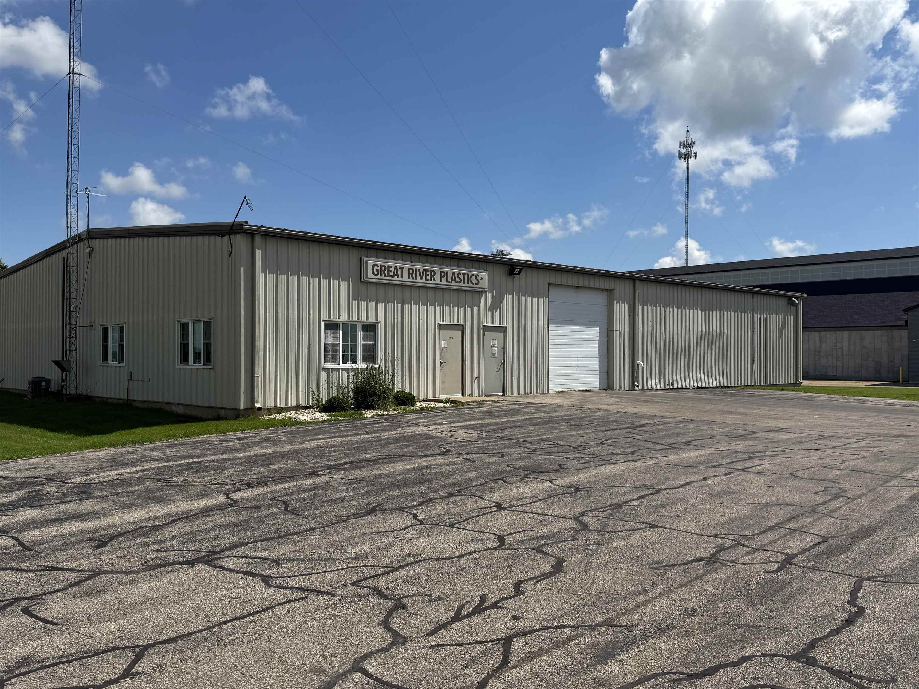 2000 Industrial Park Road Property Photo 1