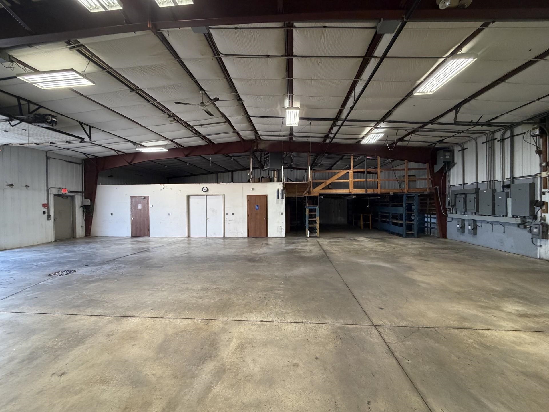 2000 Industrial Park Road Property Photo 5