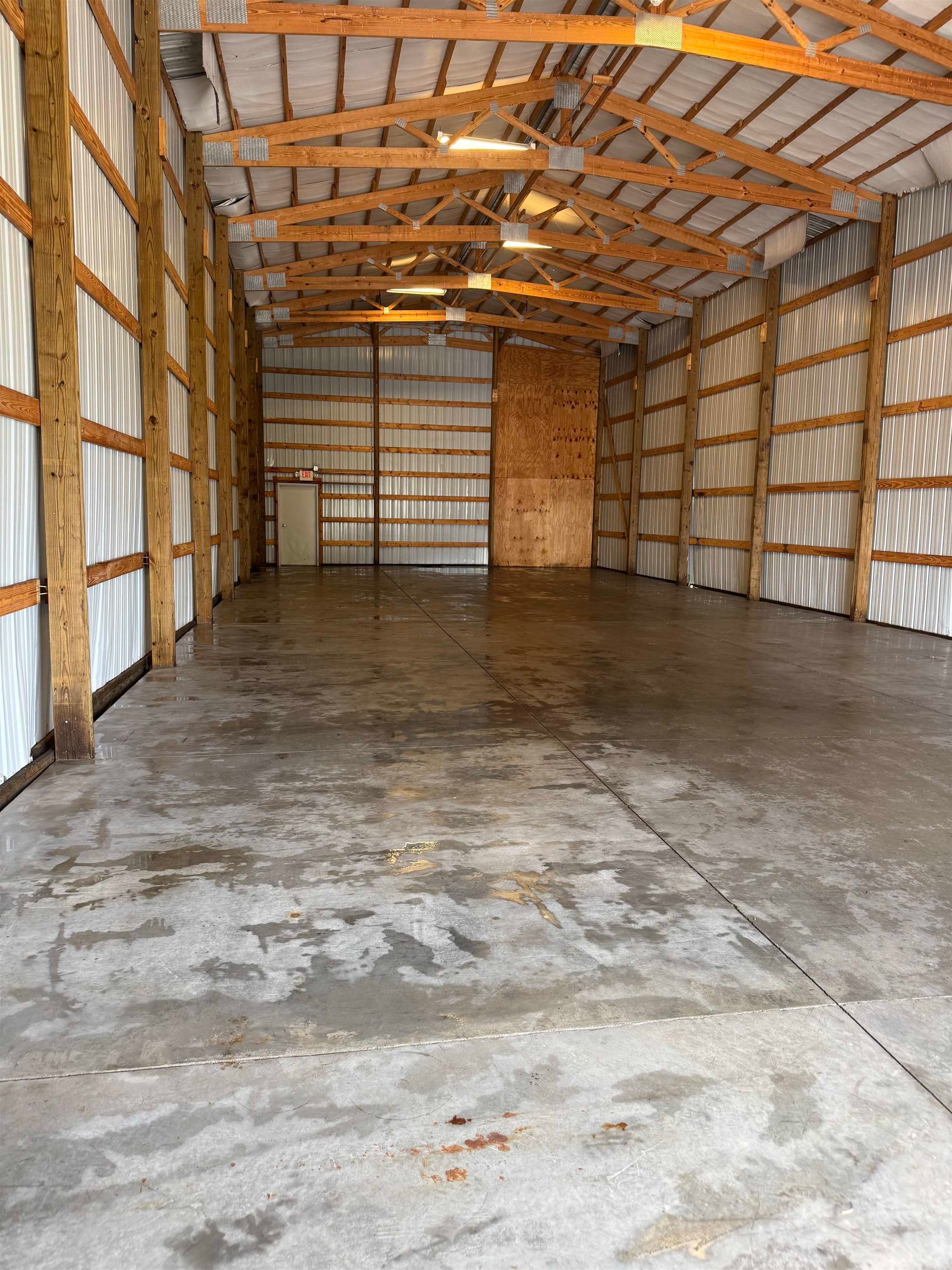 2000 Industrial Park Road Property Photo 9