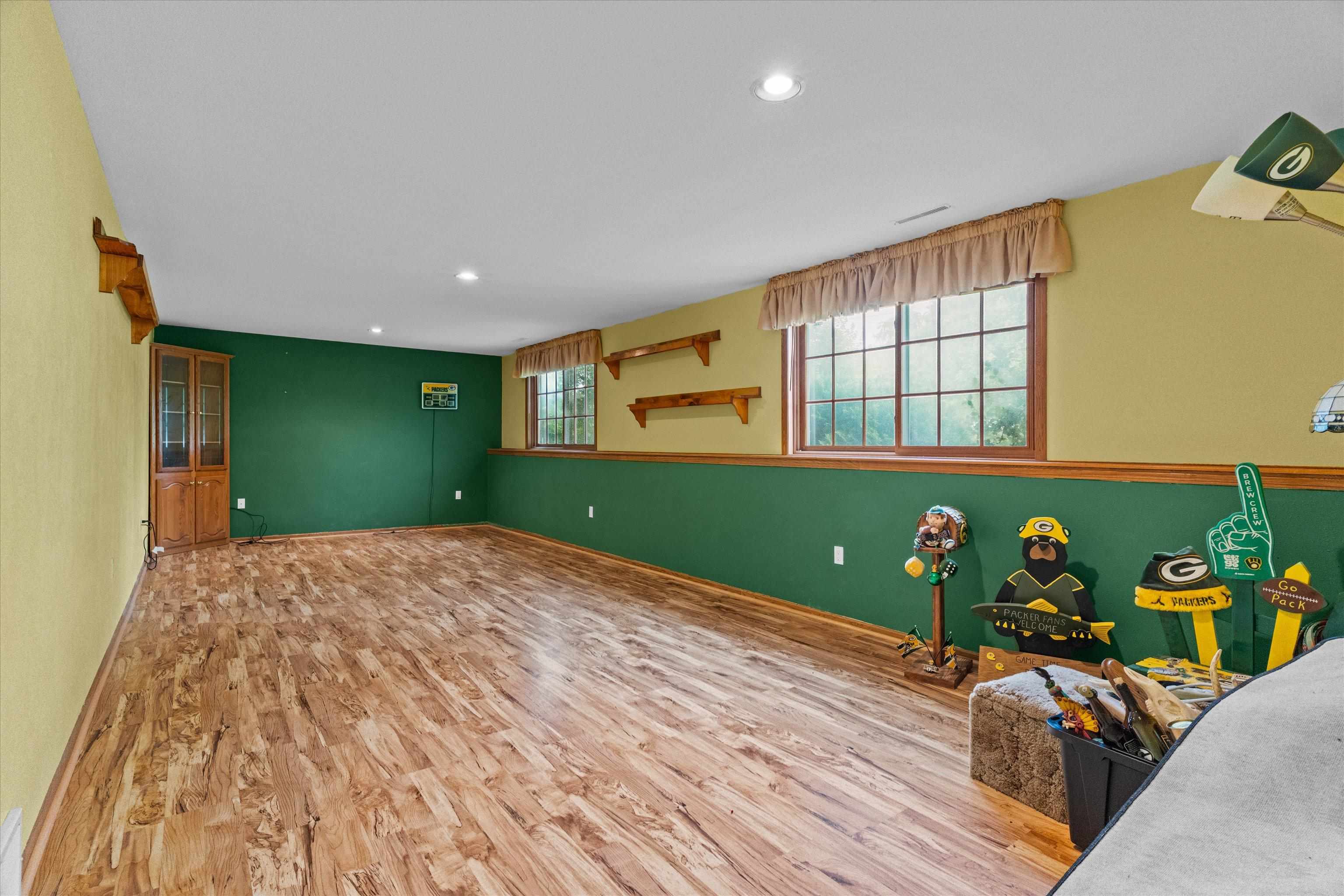 1407 S Washington Avenue Property Photo 31