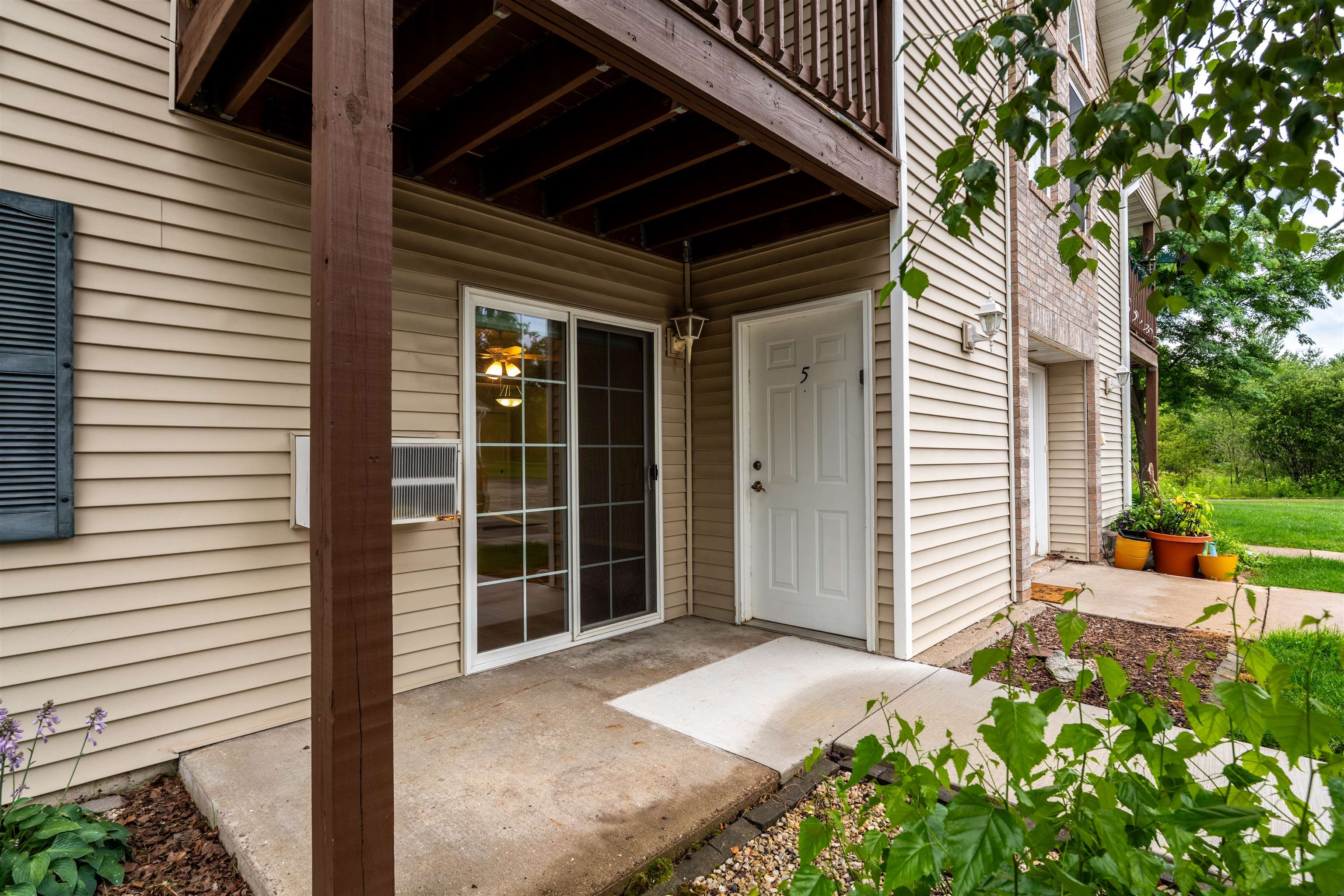 7410 WHITESPIRE ROAD Property Photo 1
