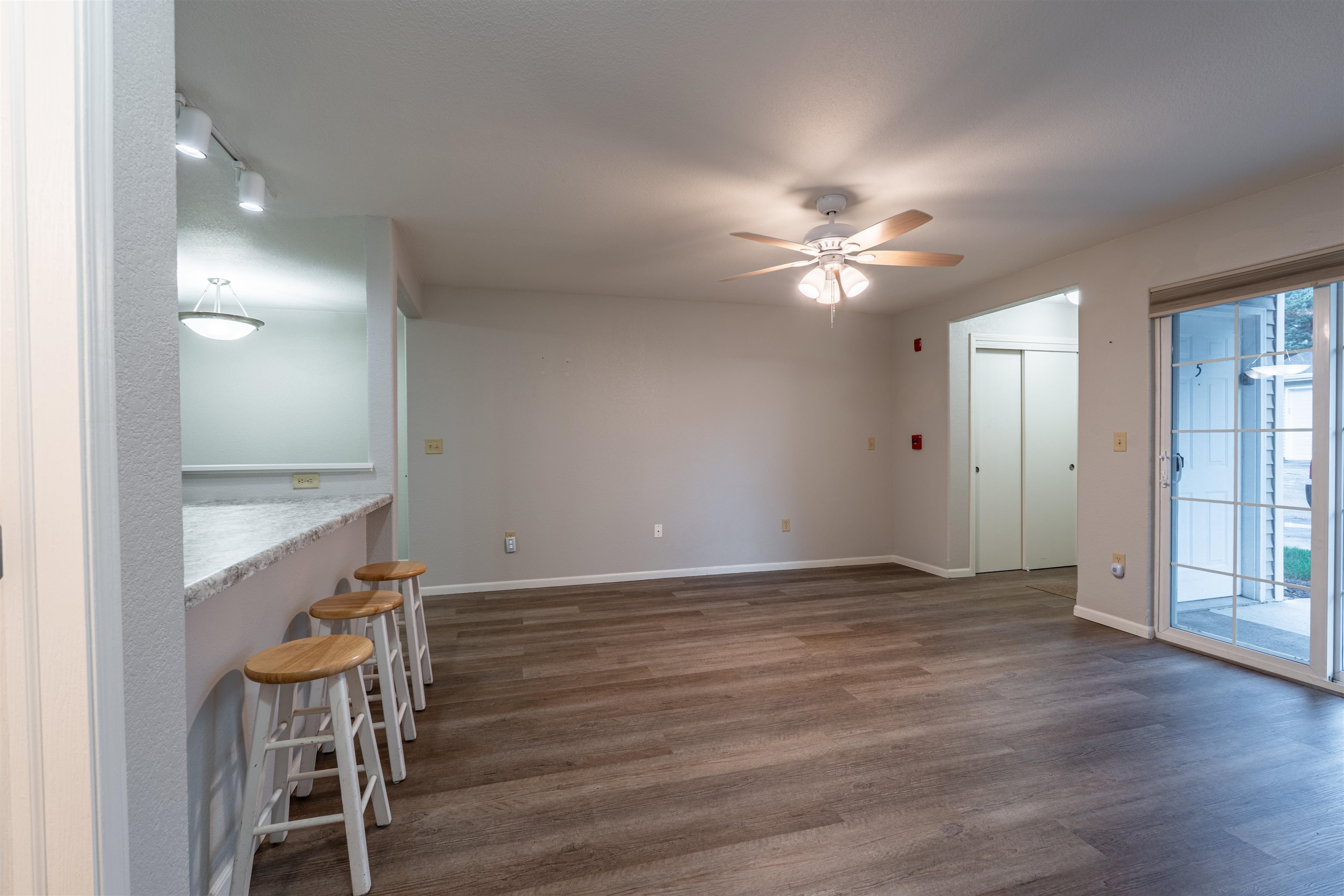 7410 Whitespire Road Property Photo 7