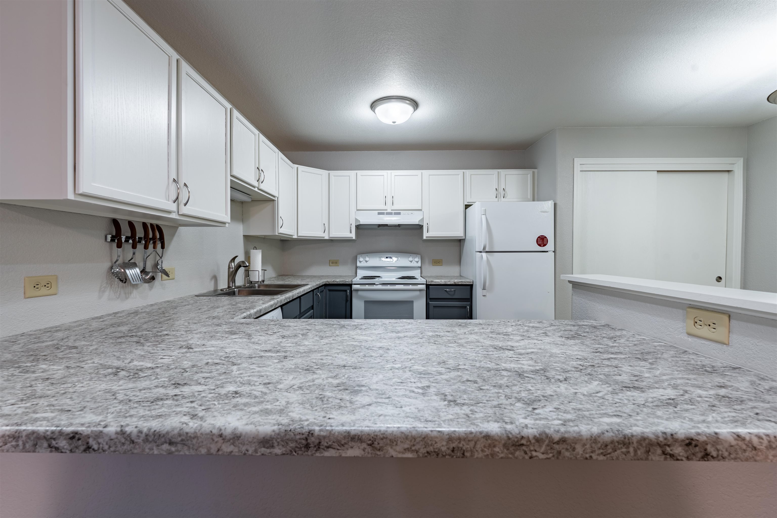 7410 Whitespire Road Property Photo 11