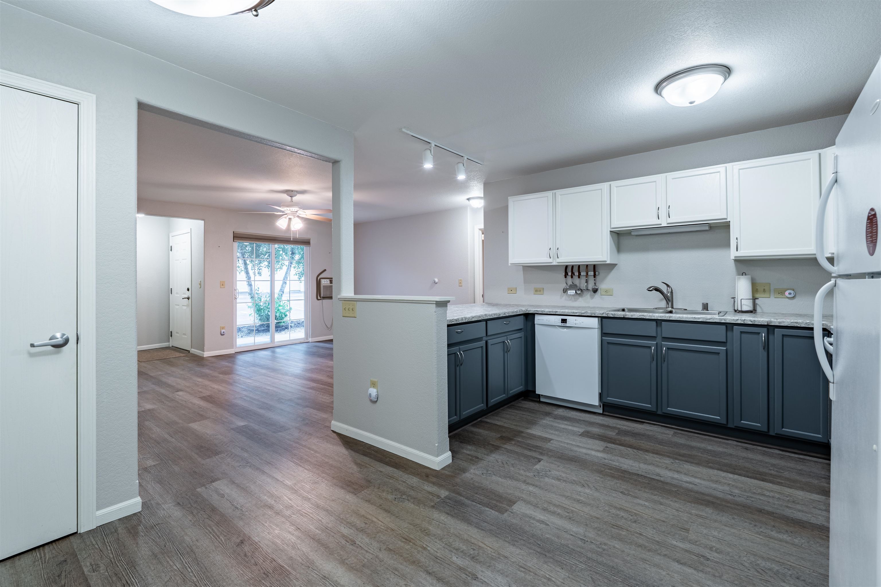 7410 Whitespire Road Property Photo 13