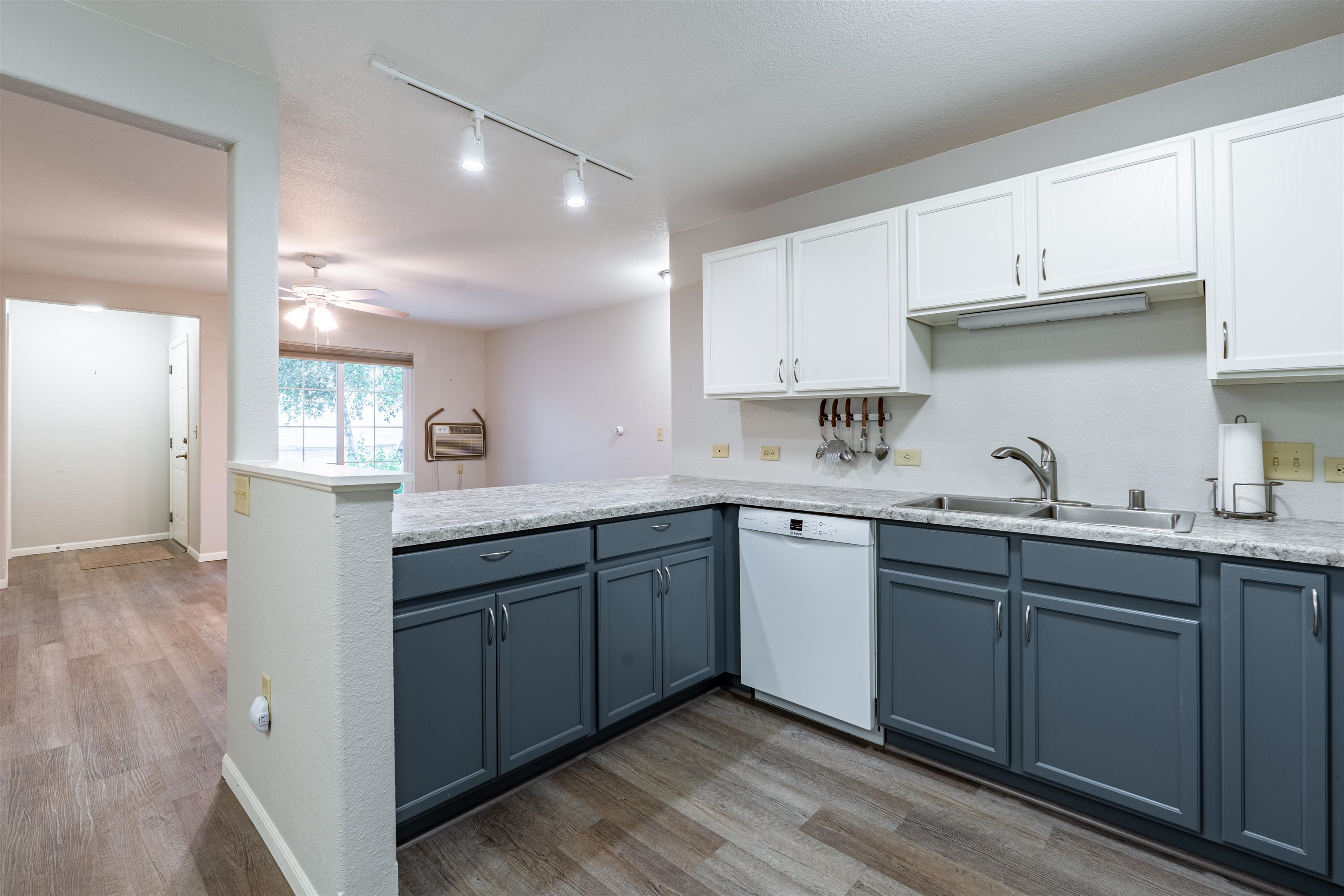 7410 Whitespire Road Property Photo 15