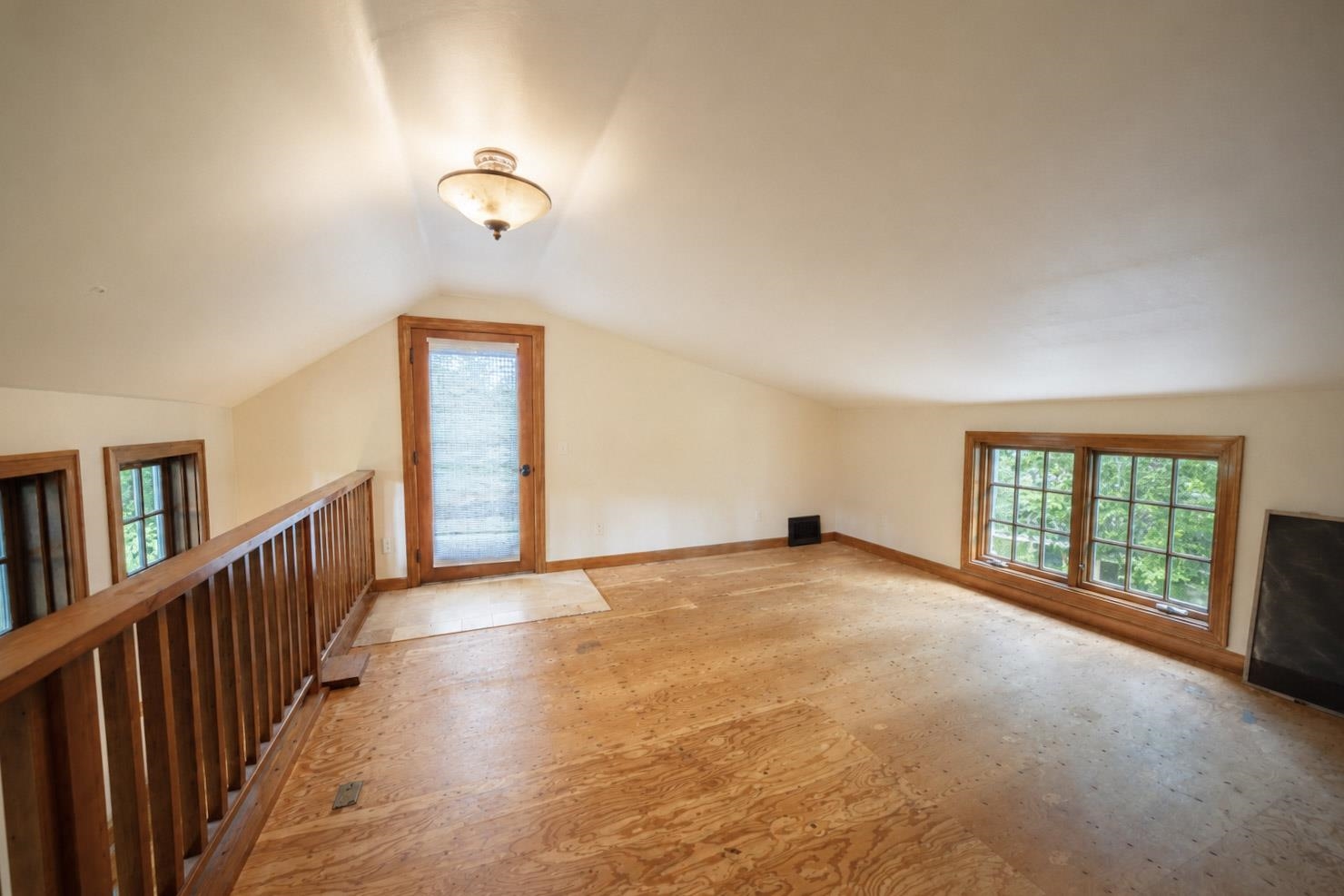1018 Golf Club Road Property Photo 25