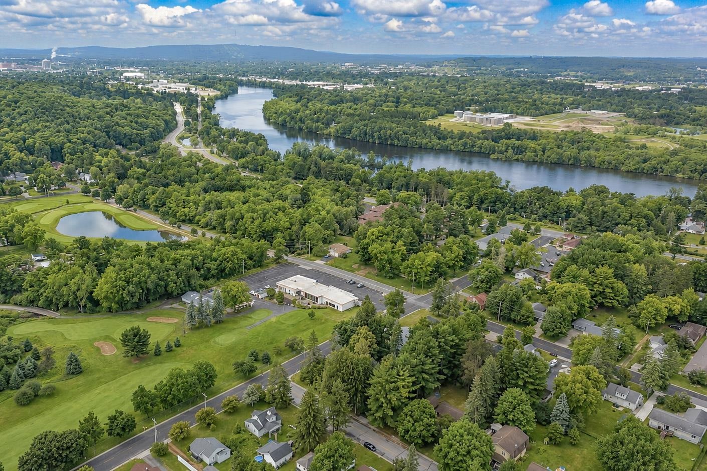 1018 Golf Club Road Property Photo 33