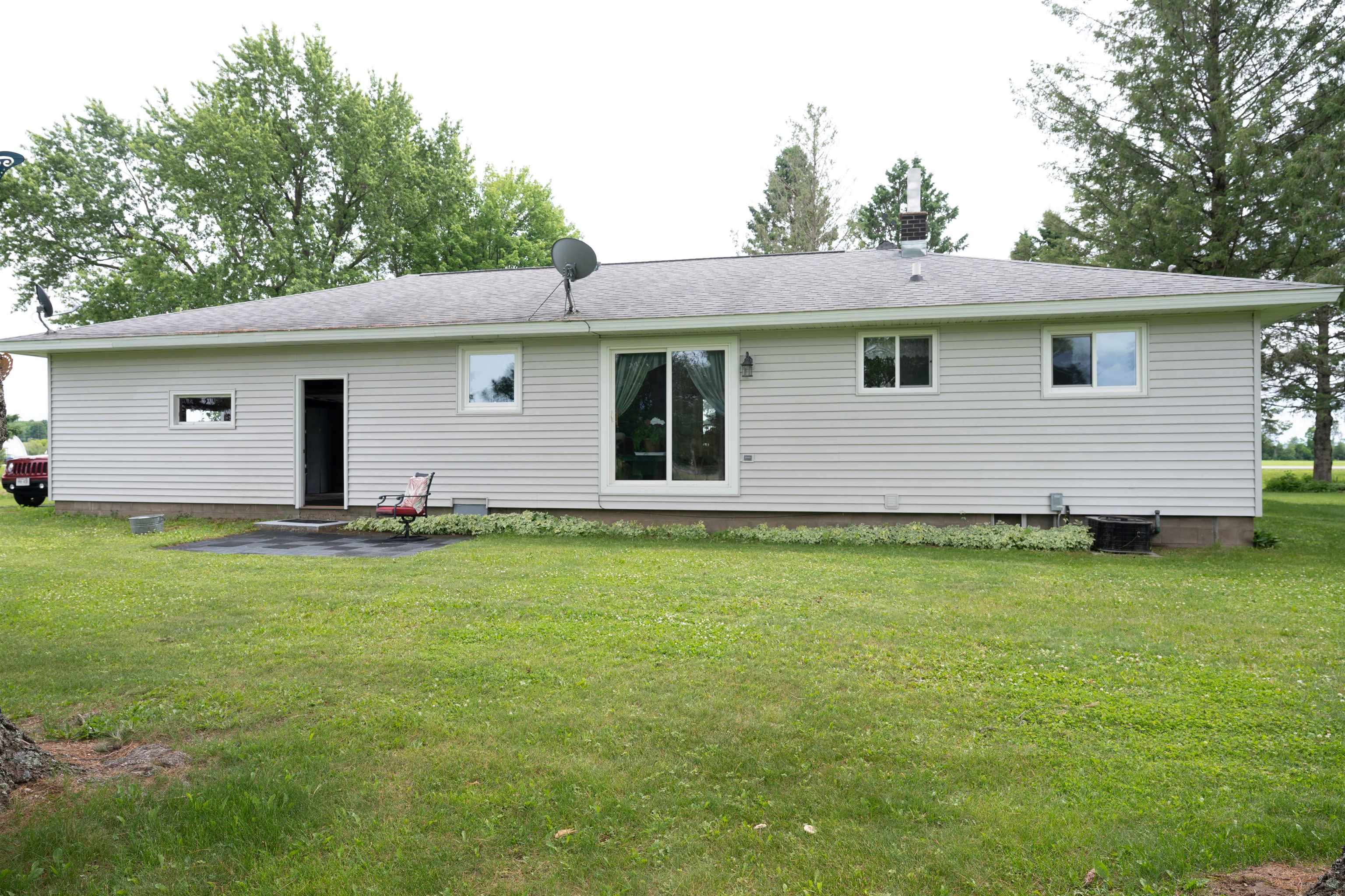 171112 County Road N Property Photo 4