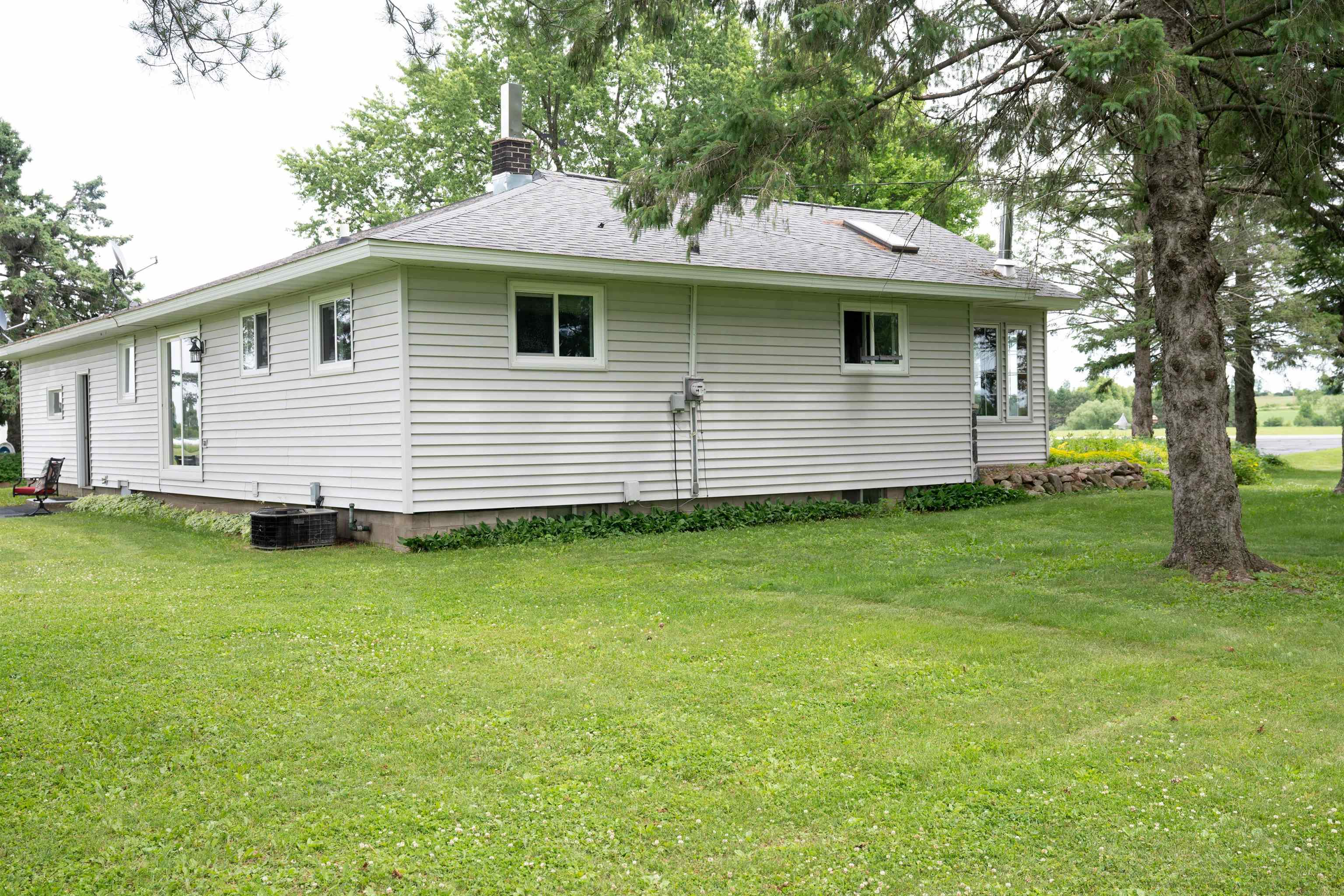 171112 County Road N Property Photo 13