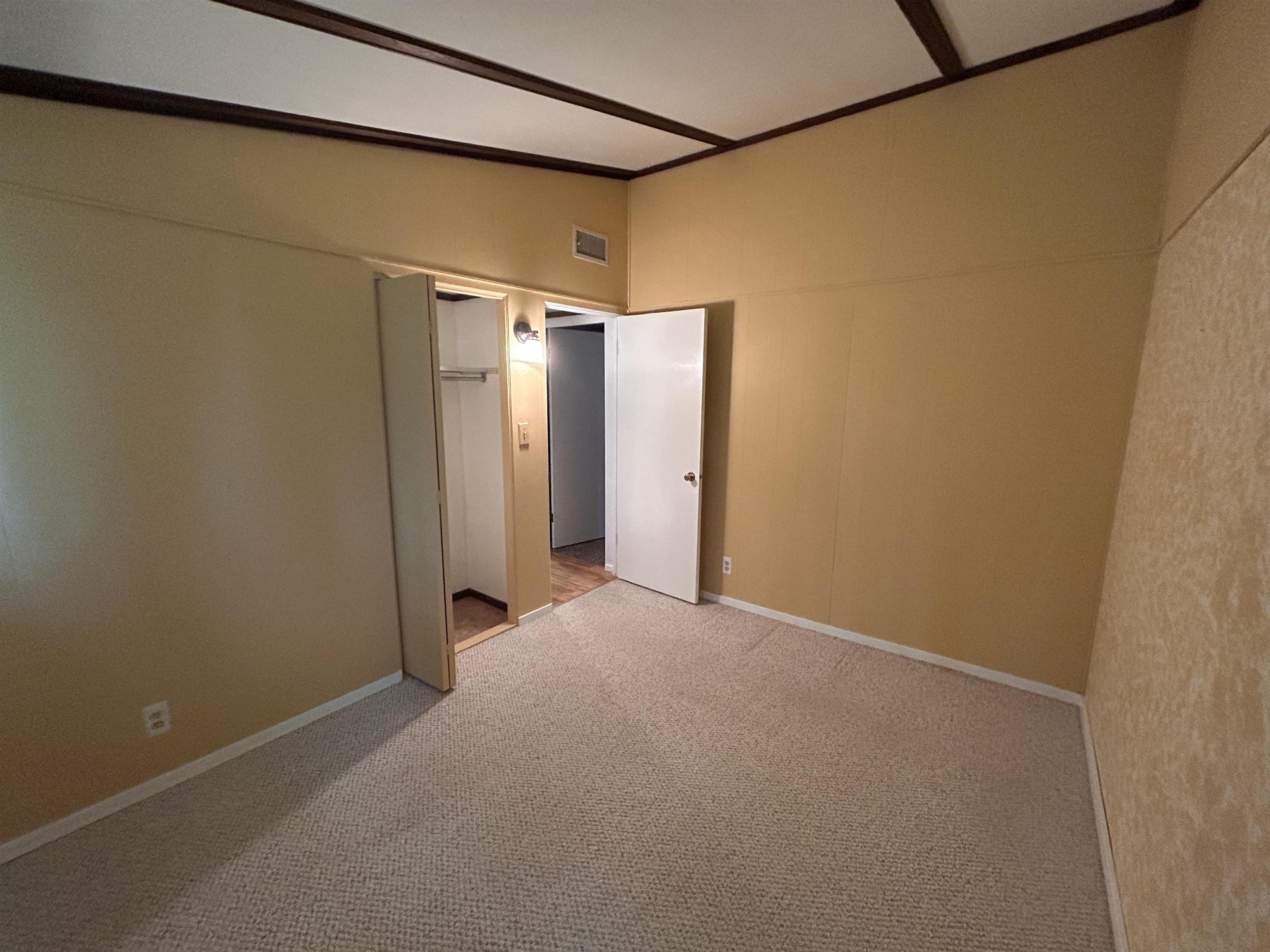 6541 Helke Road Property Photo 15