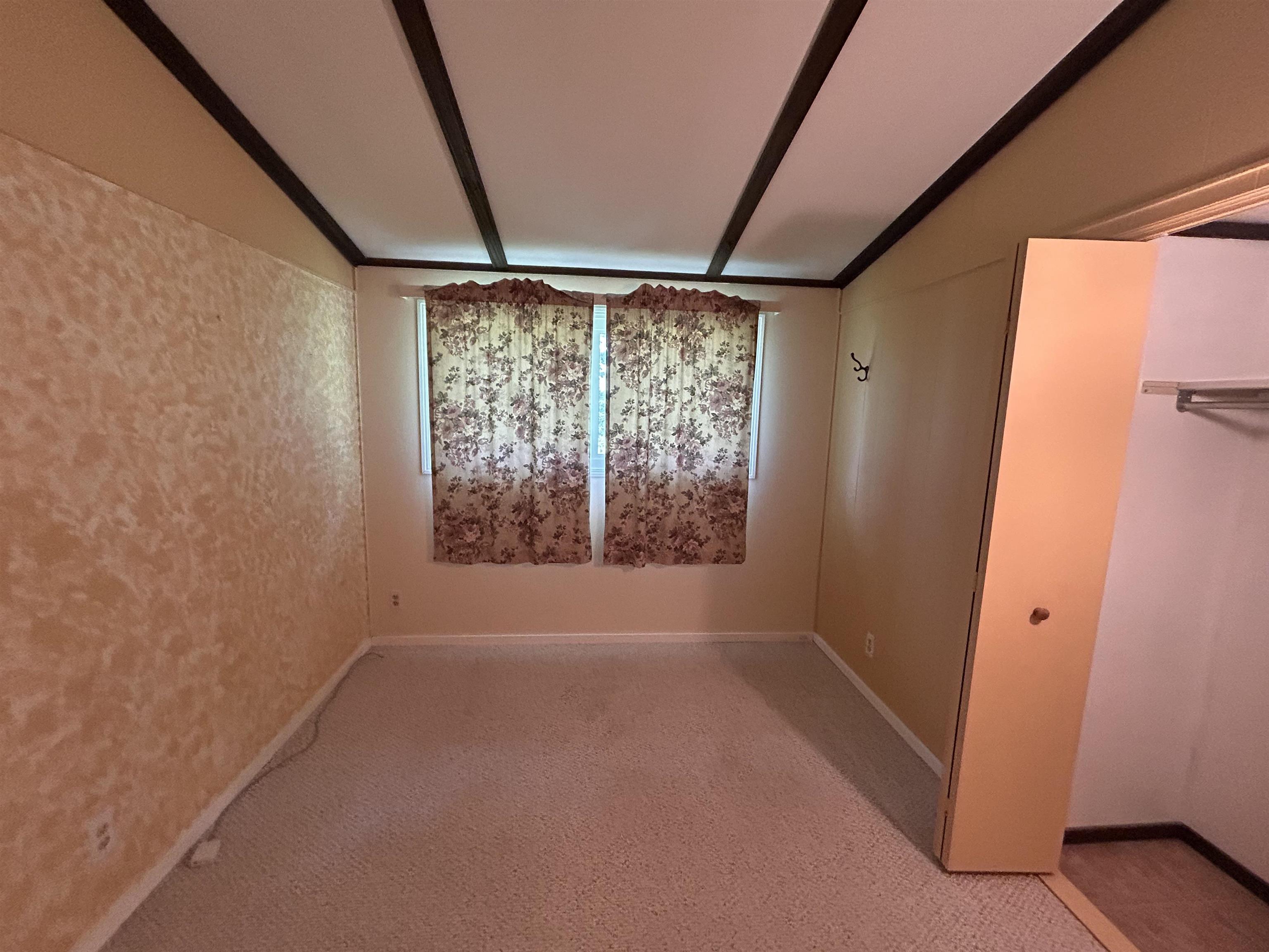 6541 Helke Road Property Photo 17