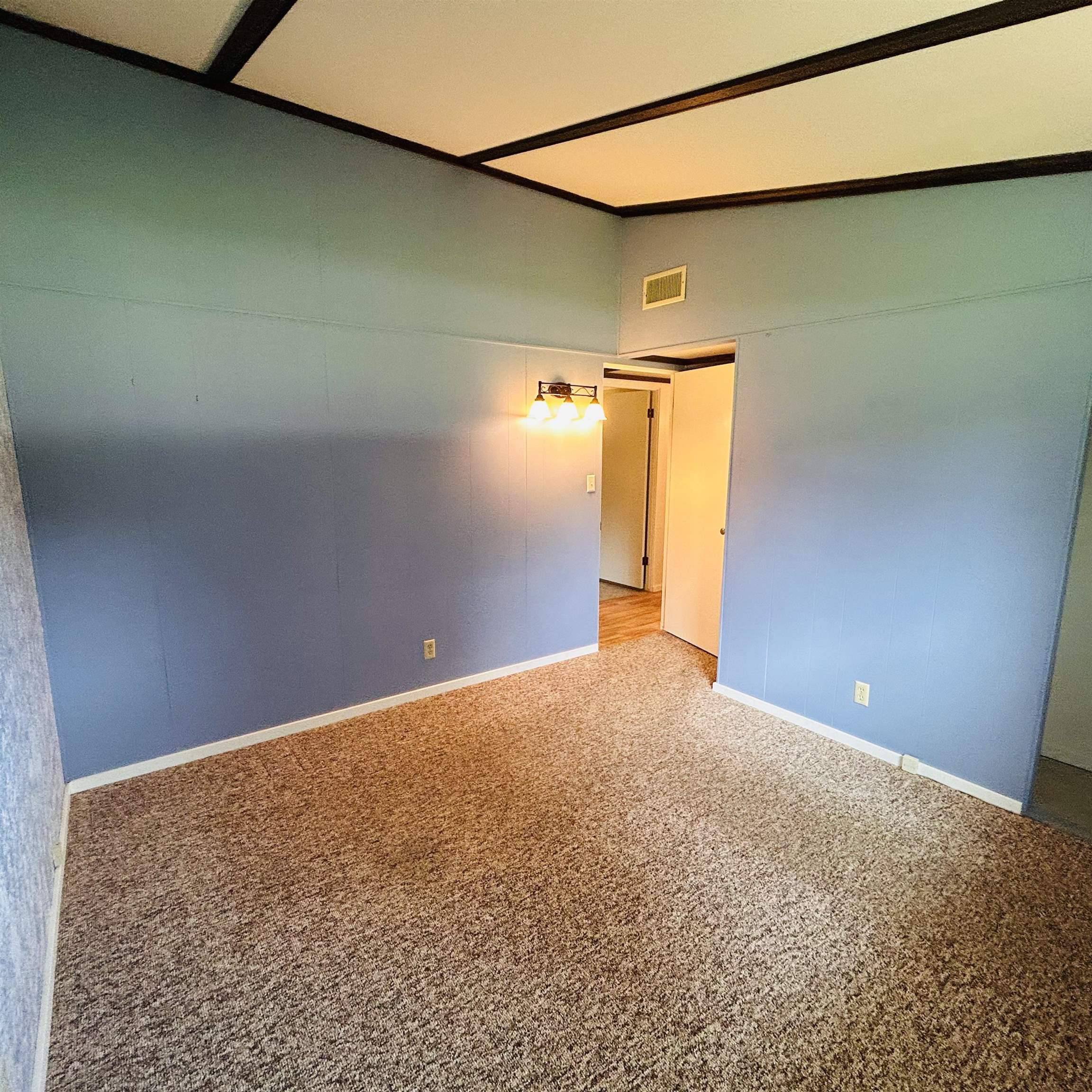 6541 Helke Road Property Photo 18