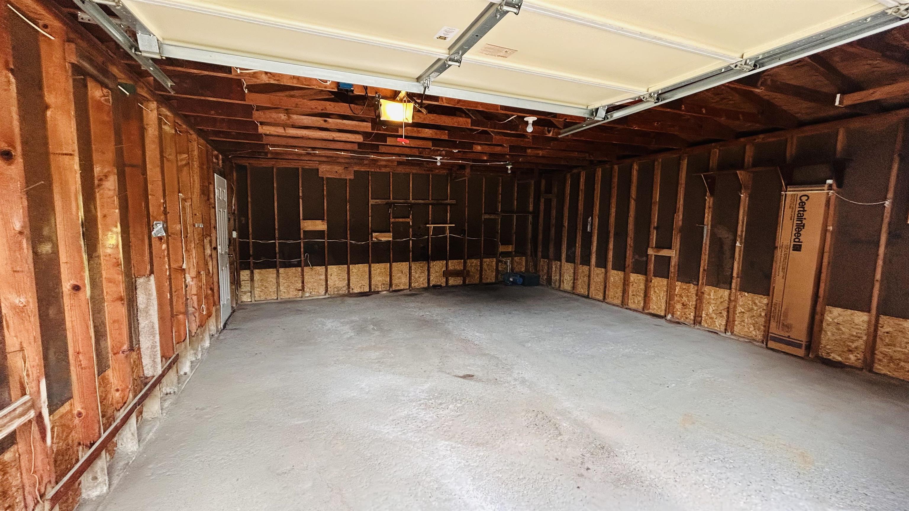 6541 Helke Road Property Photo 33