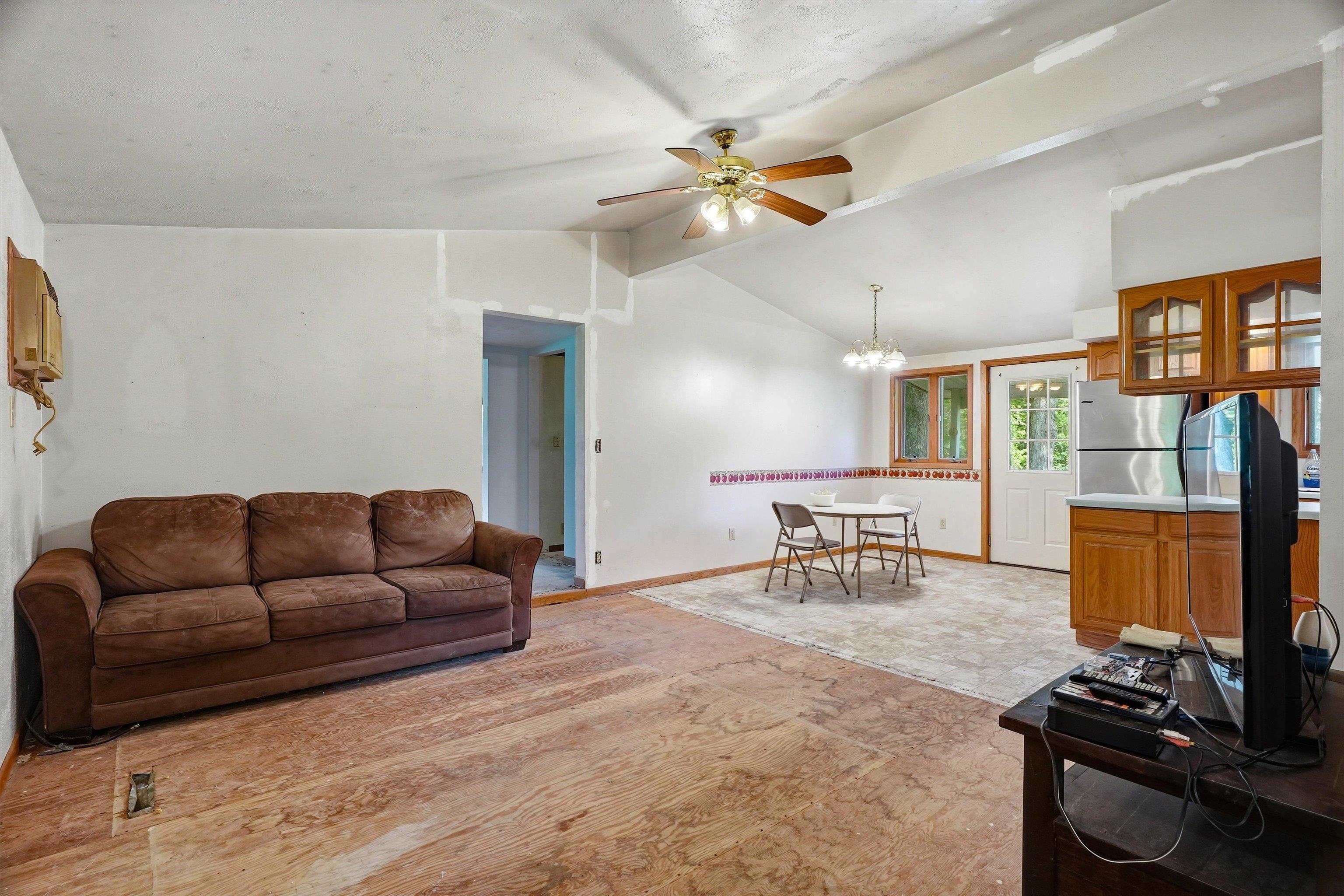 11555 Eisenhower Drive Property Photo 30
