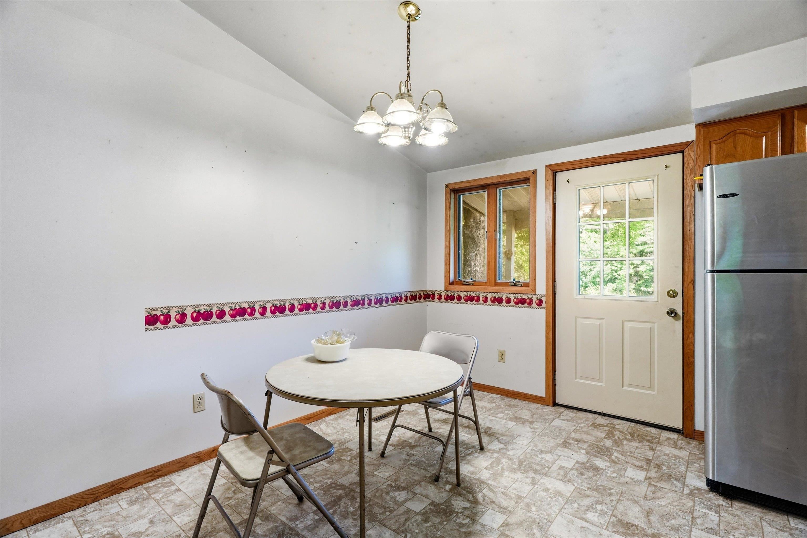 11555 Eisenhower Drive Property Photo 32