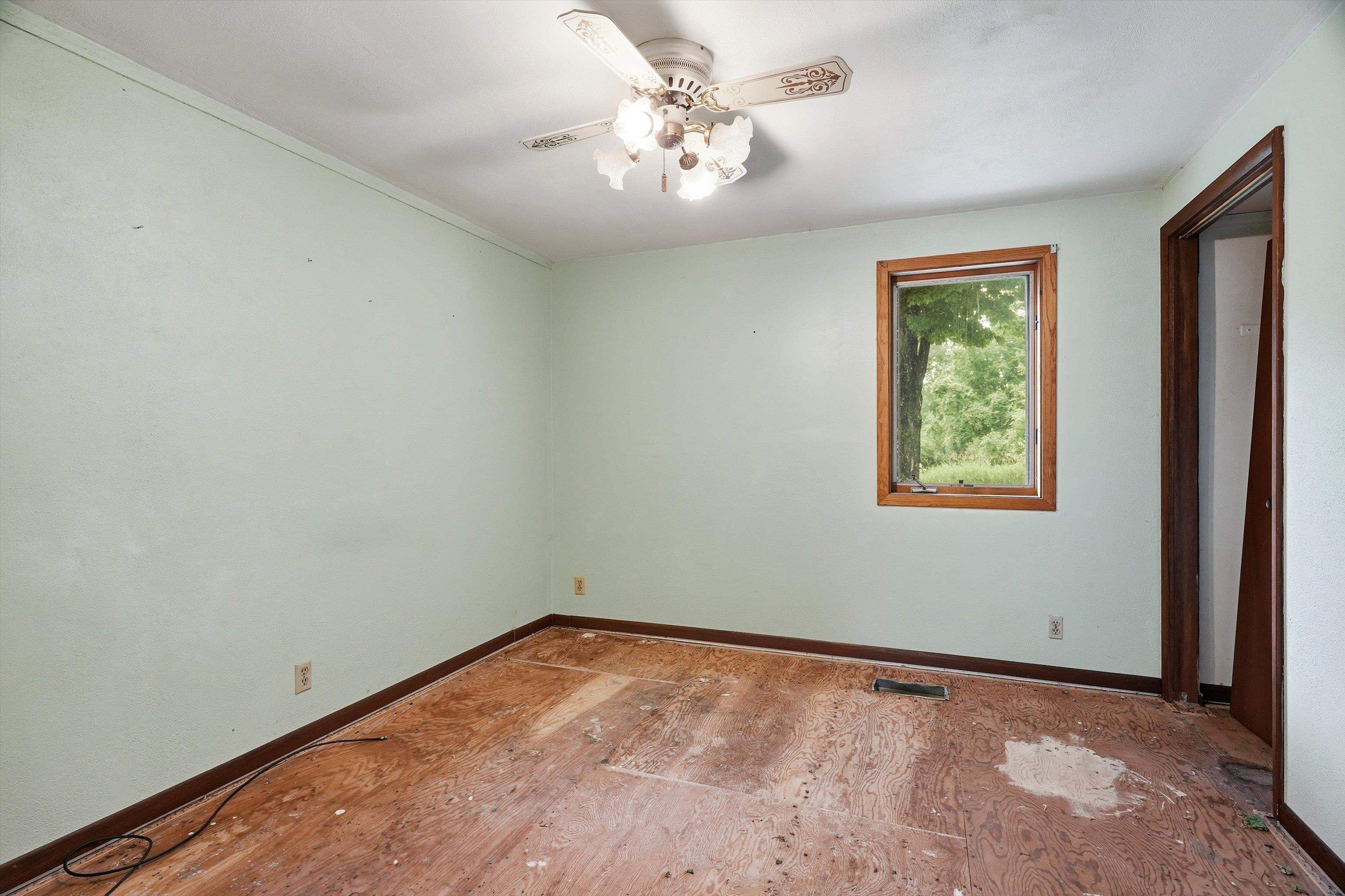 11555 Eisenhower Drive Property Photo 44